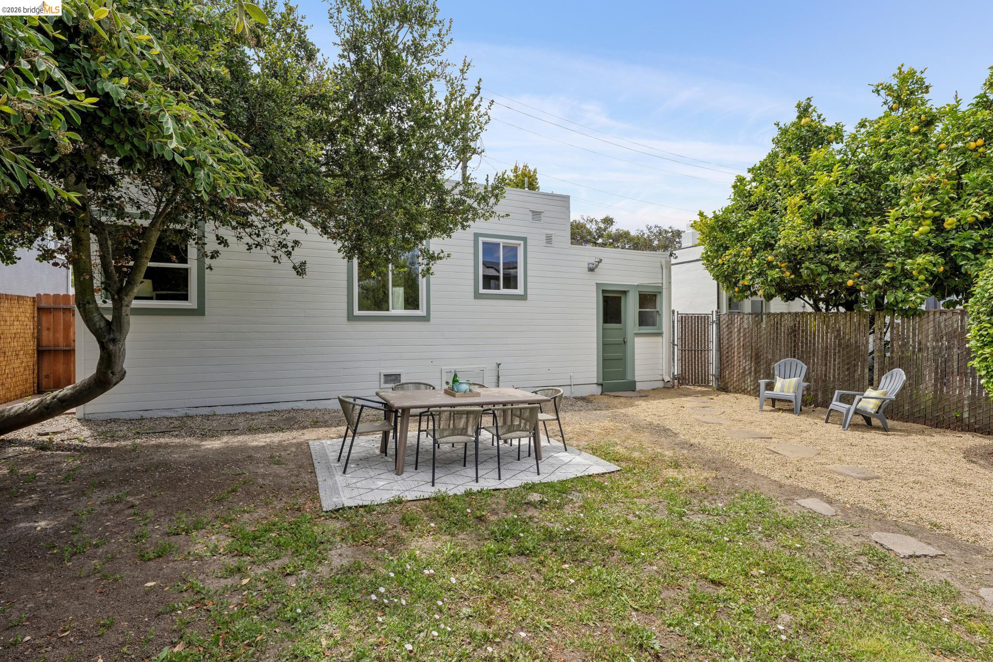 945 Virginia Street