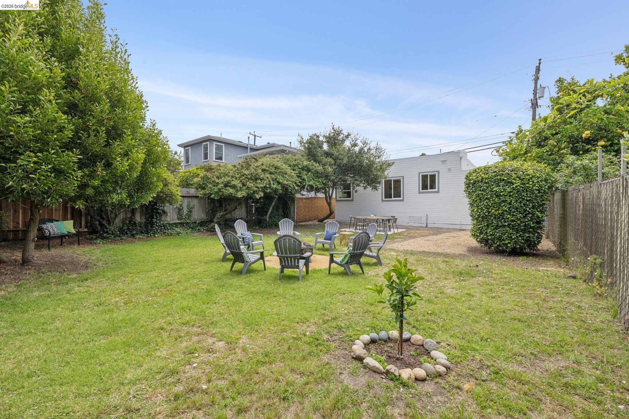945 Virginia Street
