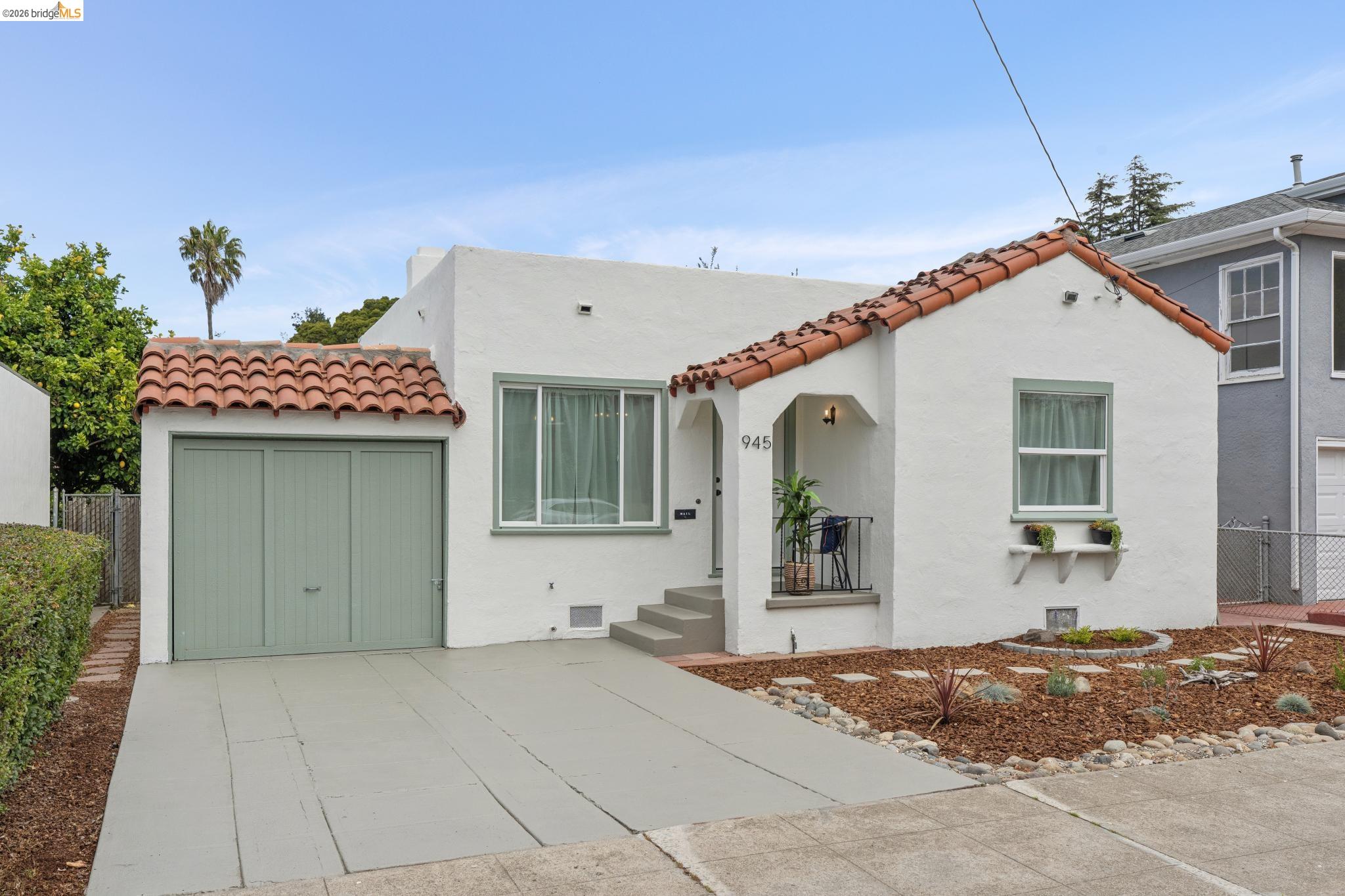 945 Virginia Street