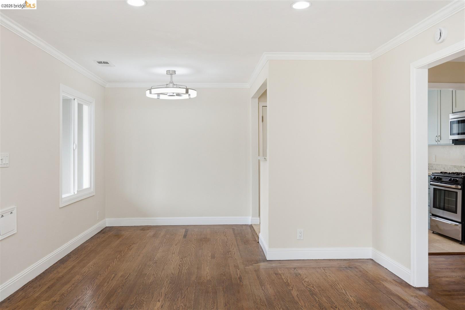 1427 Mariposa Street