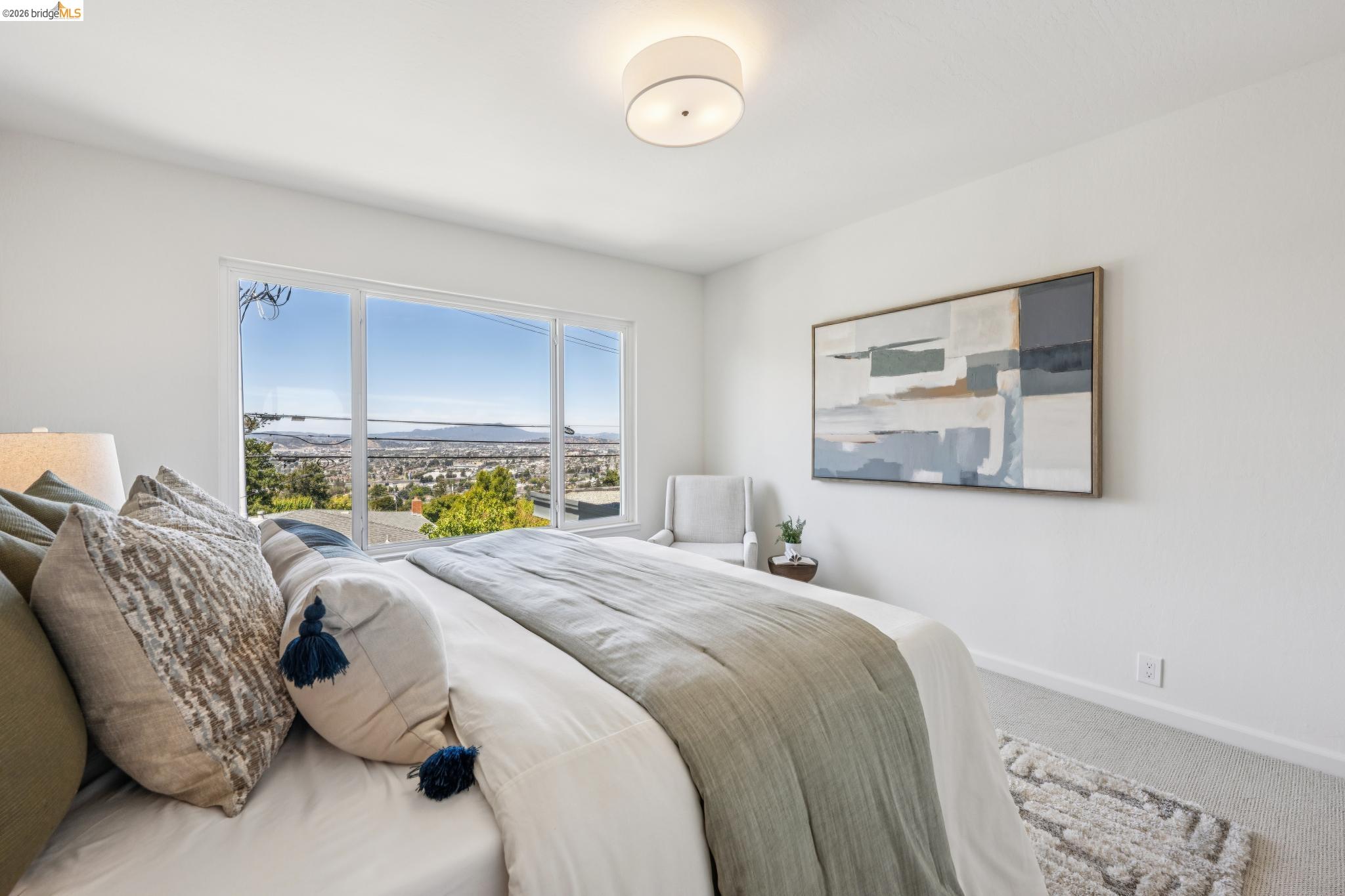 2328 Carquinez Ave