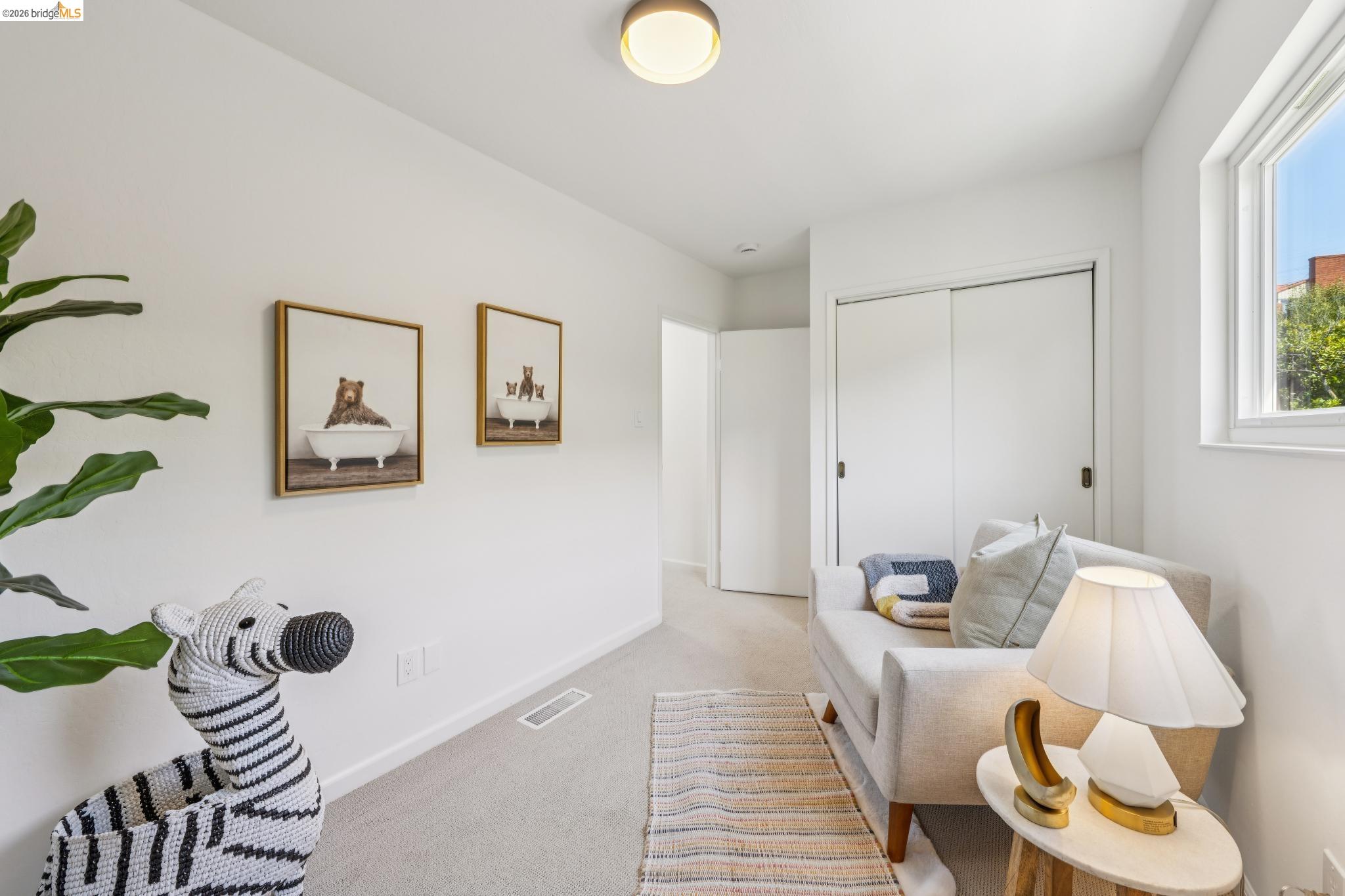2328 Carquinez Ave