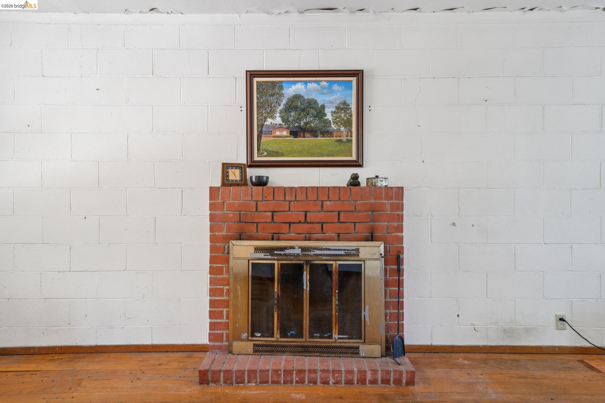 1810 3RD AVE