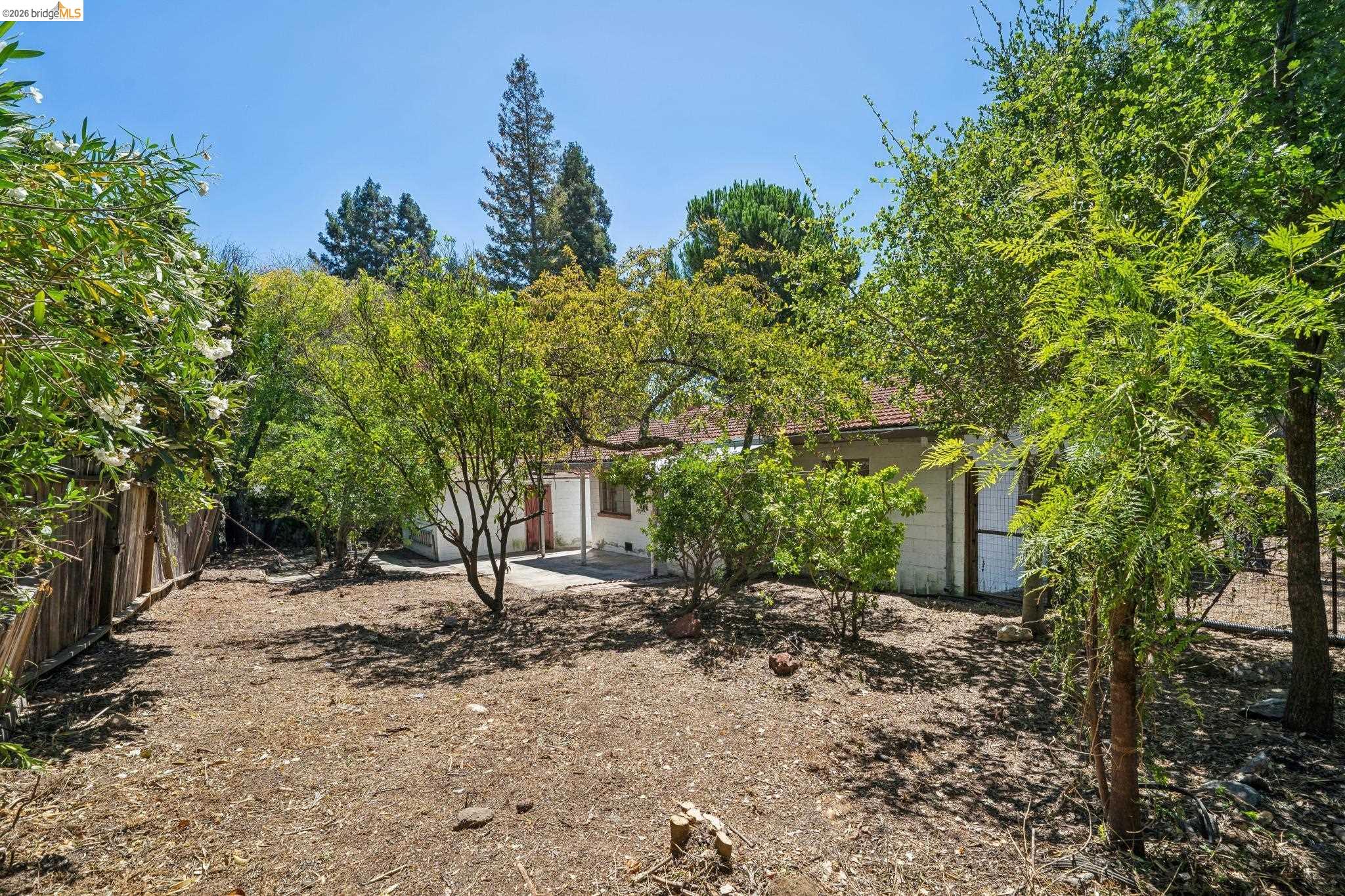1810 3RD AVE