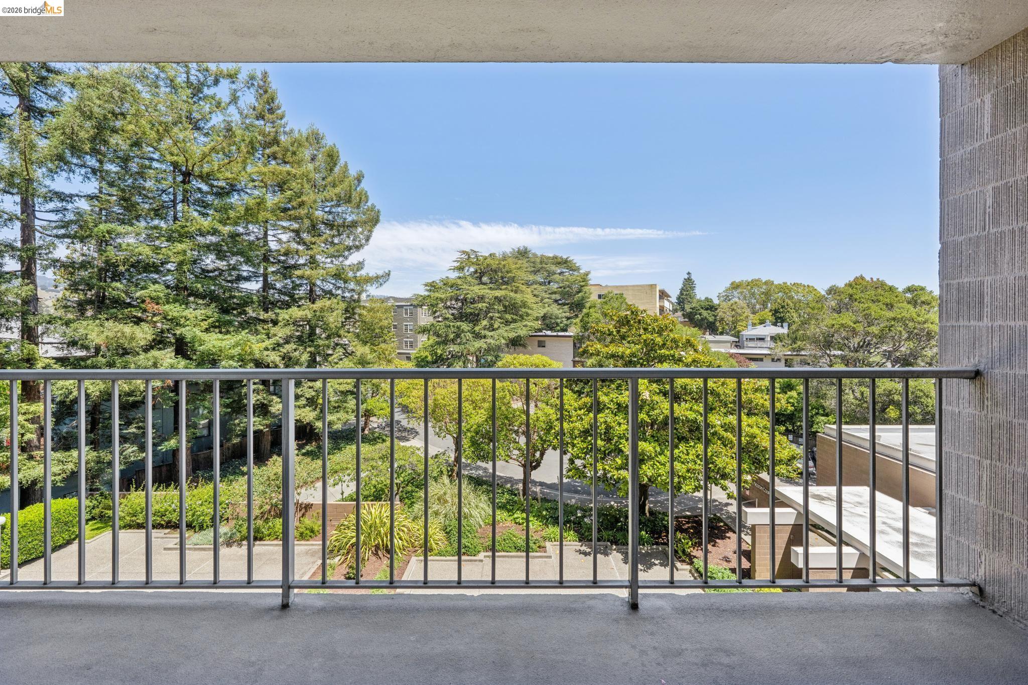 1 Kelton Court #4K