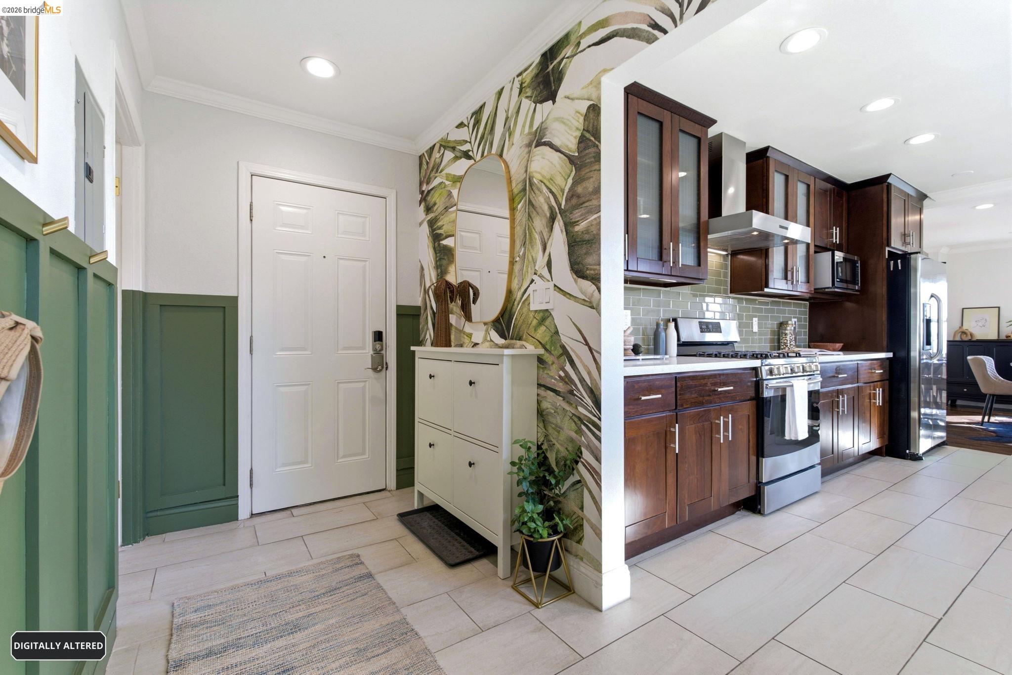 7308 Hillmont