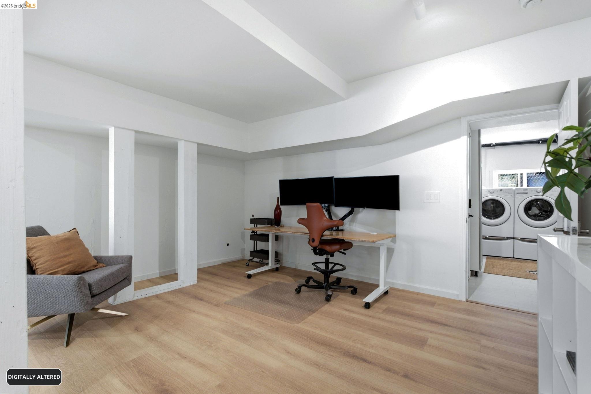 7308 Hillmont