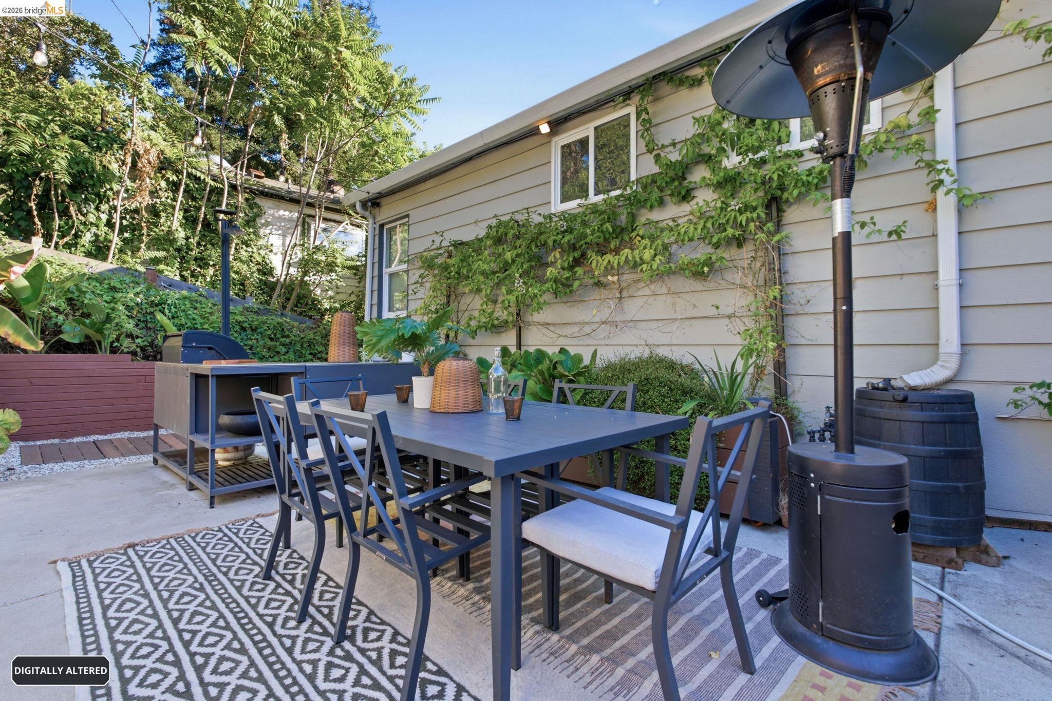 7308 Hillmont