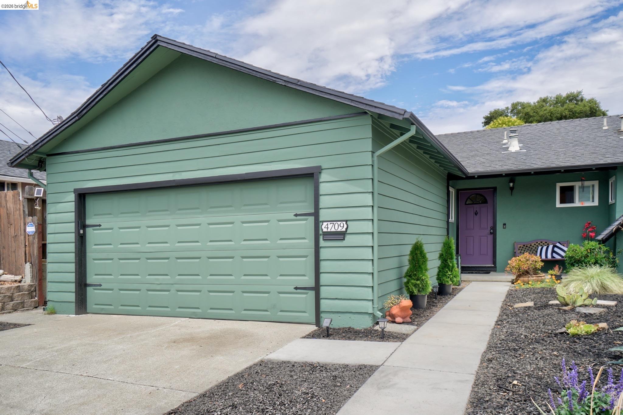4709 Santa Rita Road