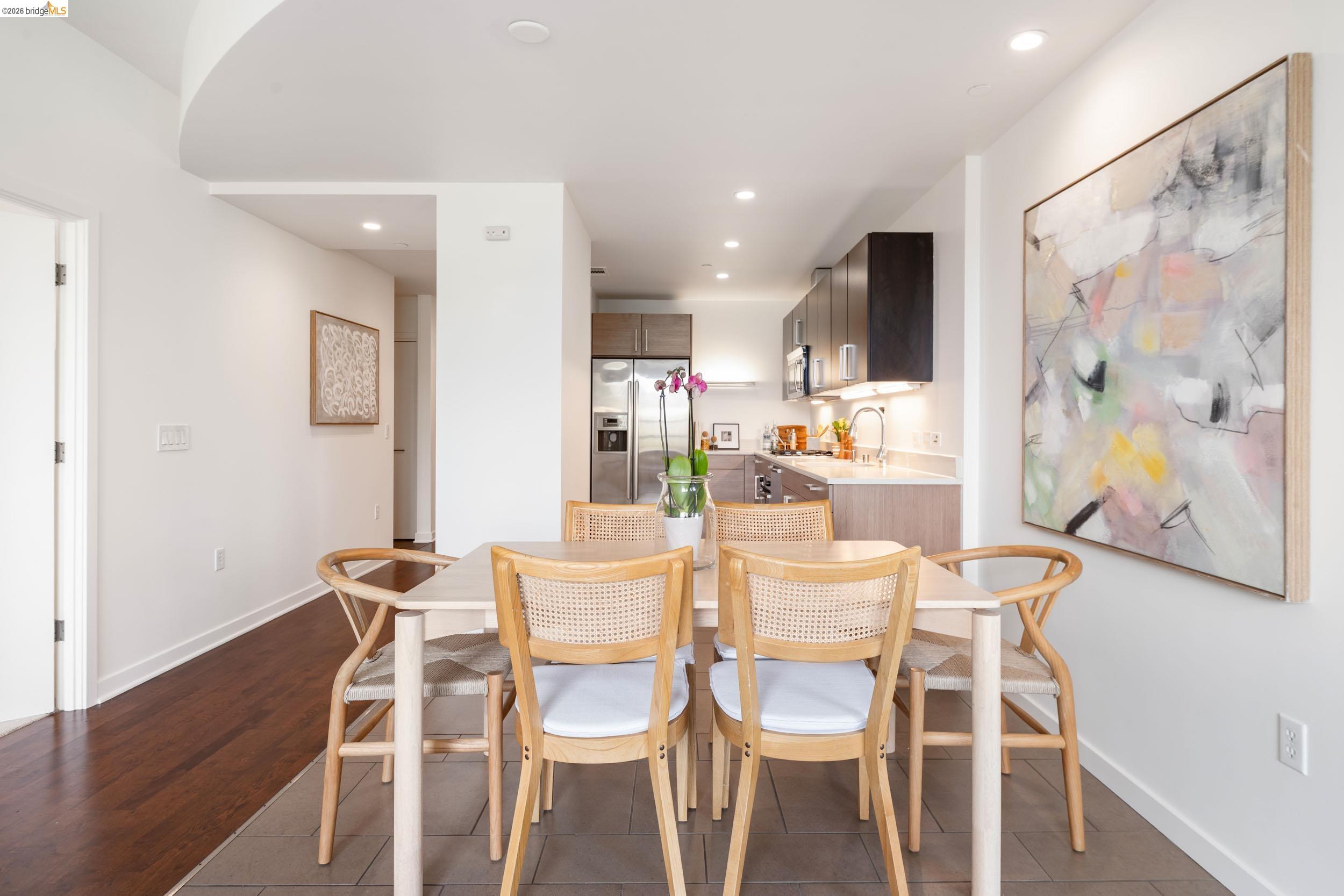 6465 San Pablo Ave #303