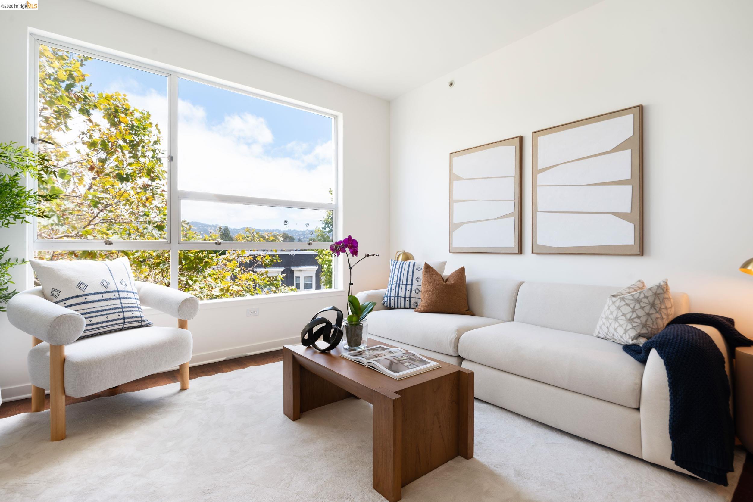 6465 San Pablo Ave #303