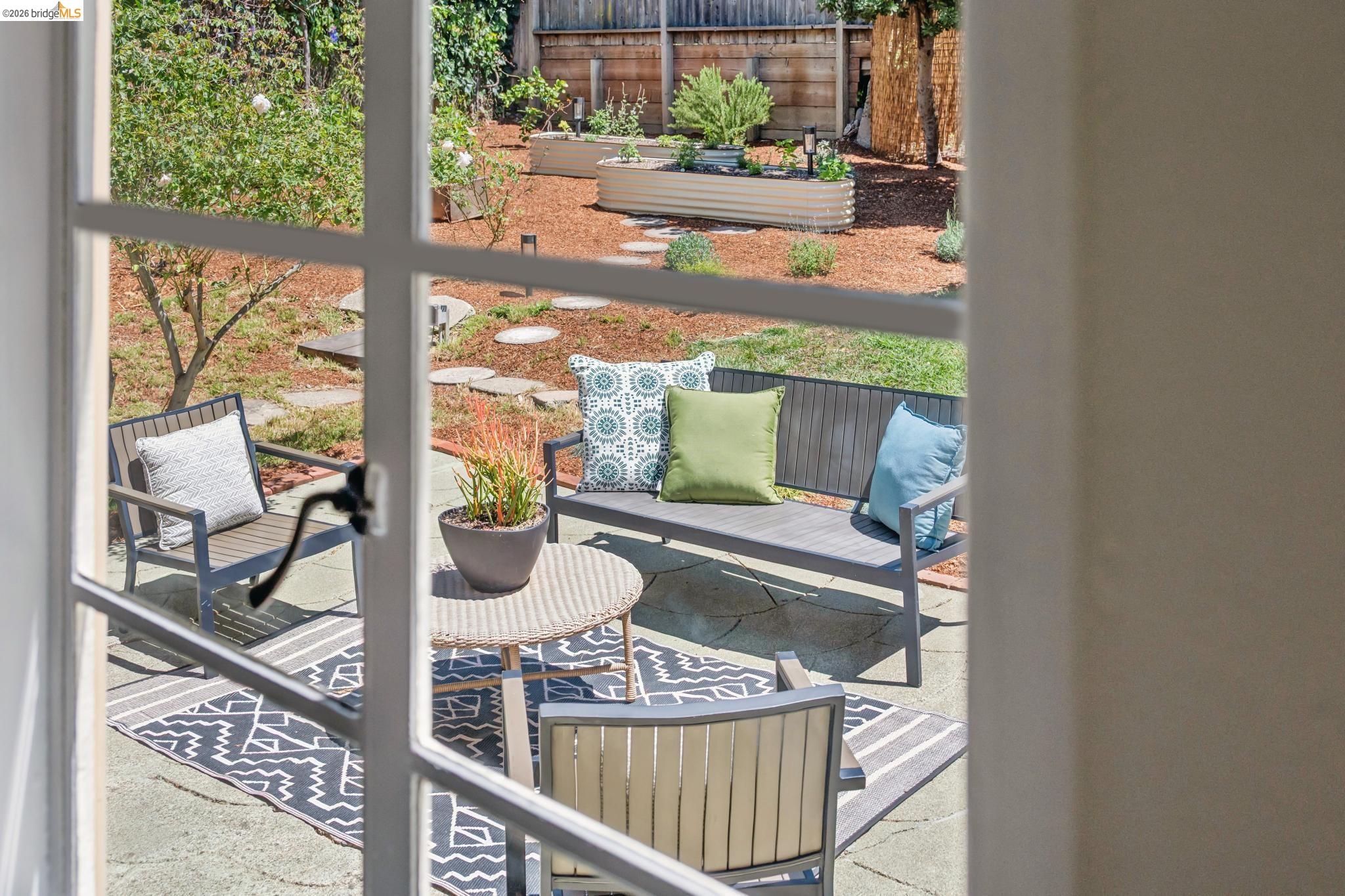 1133 Walnut Street