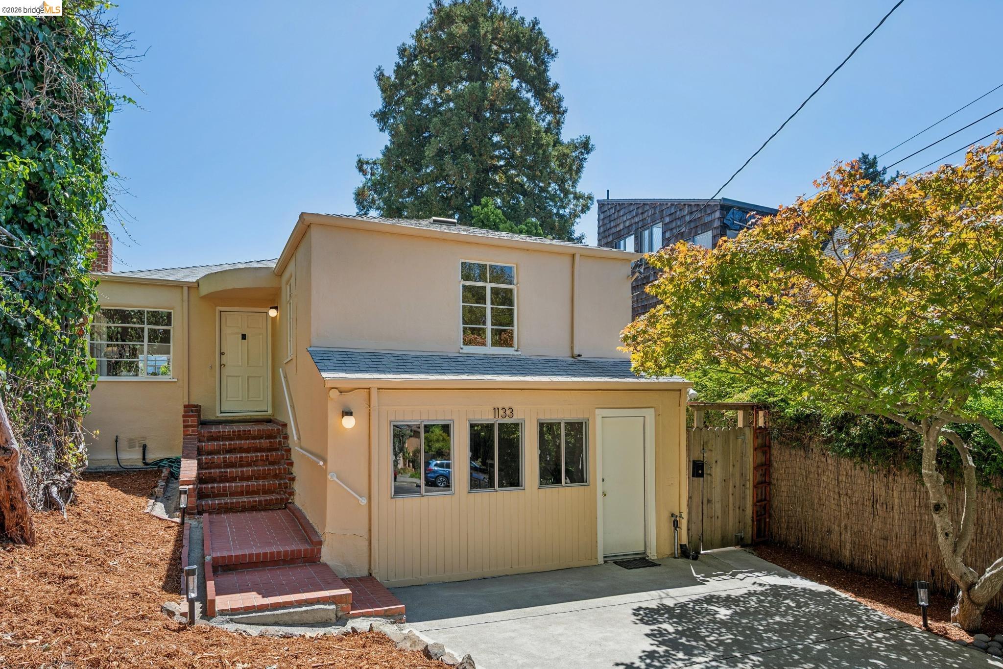 1133 Walnut Street