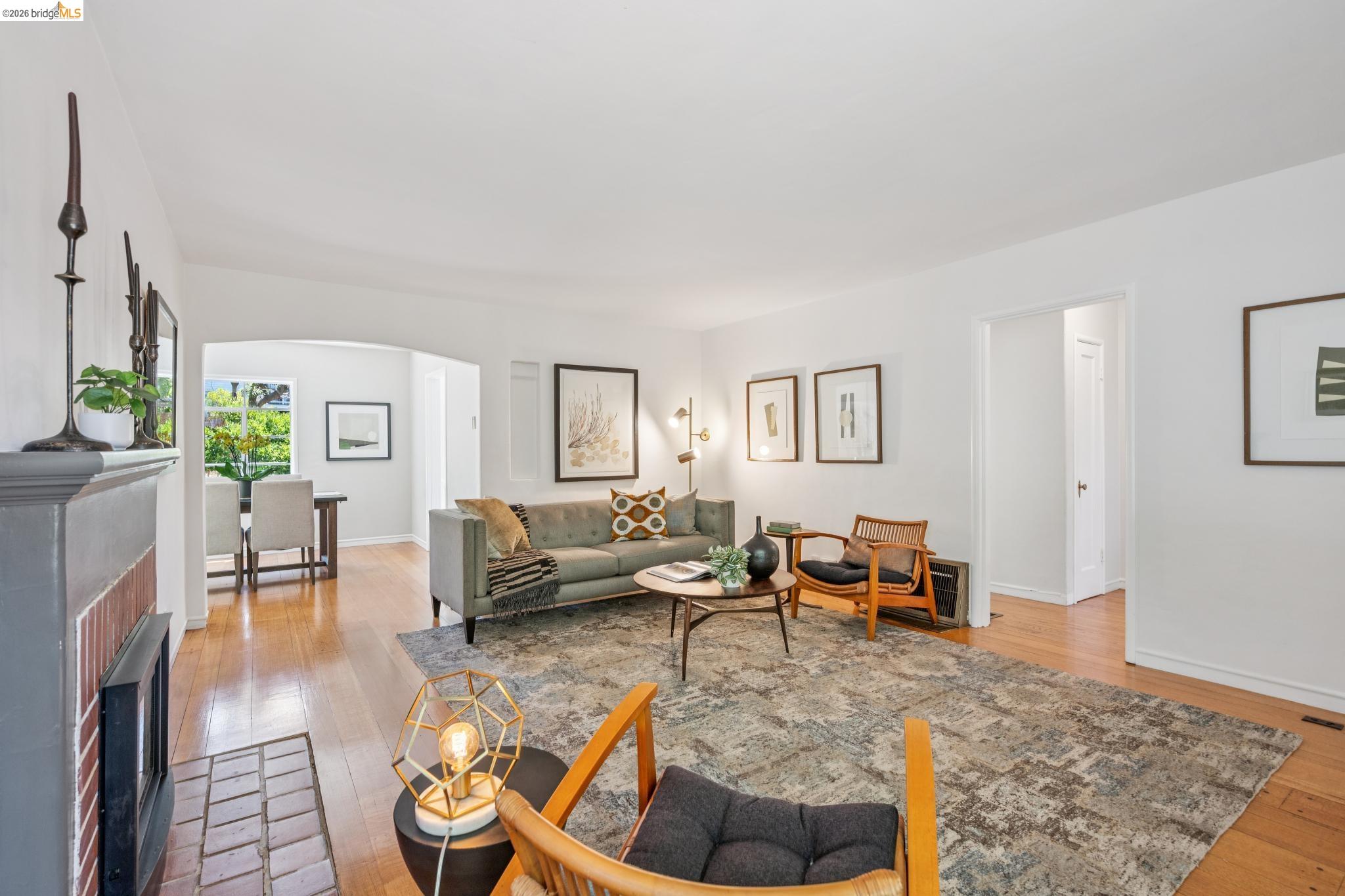 1133 Walnut Street