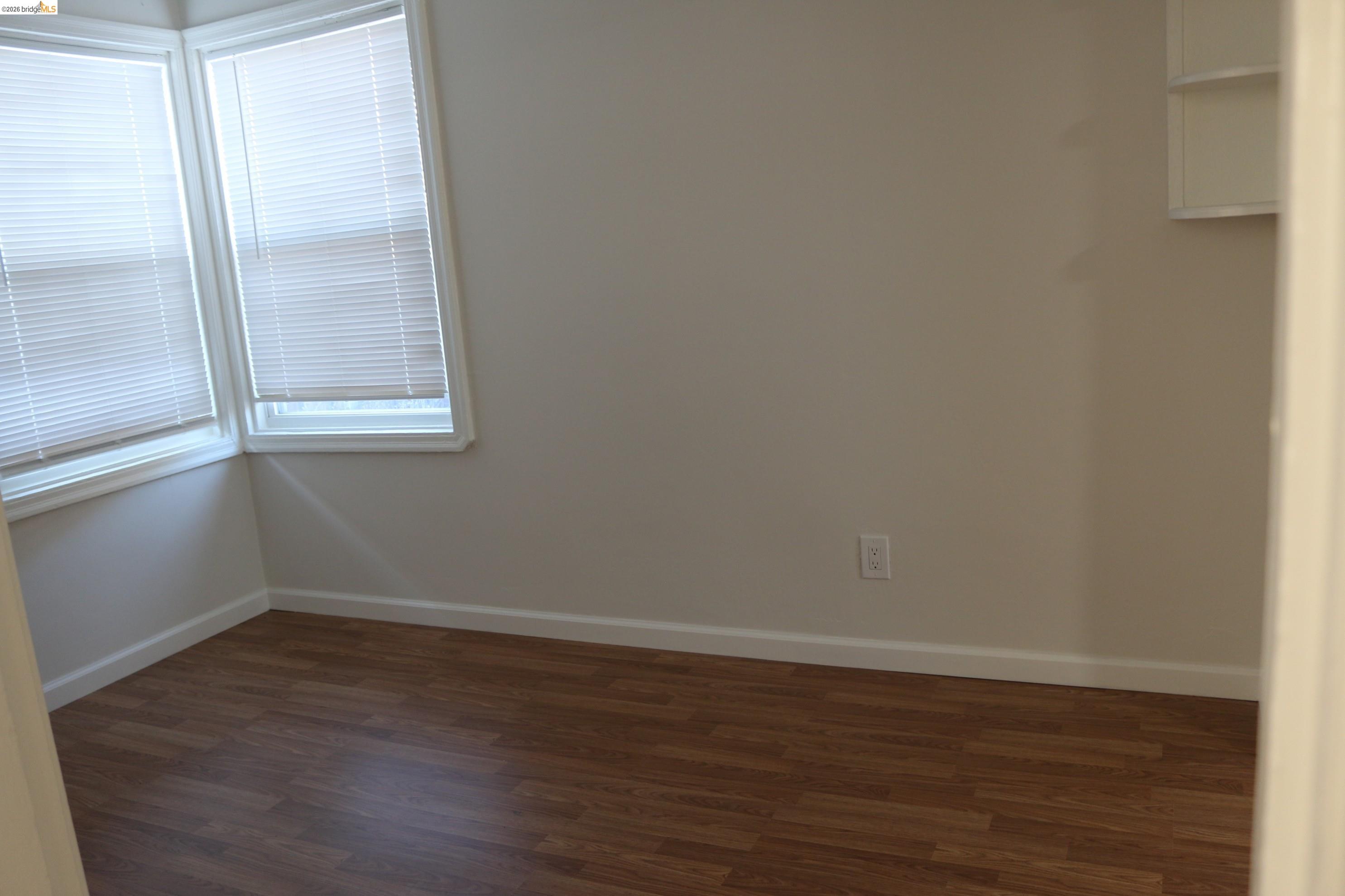 1841 98Th Ave