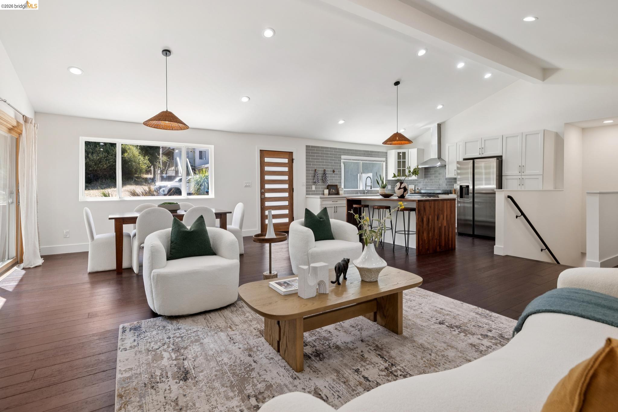 1813 Brentz Lane