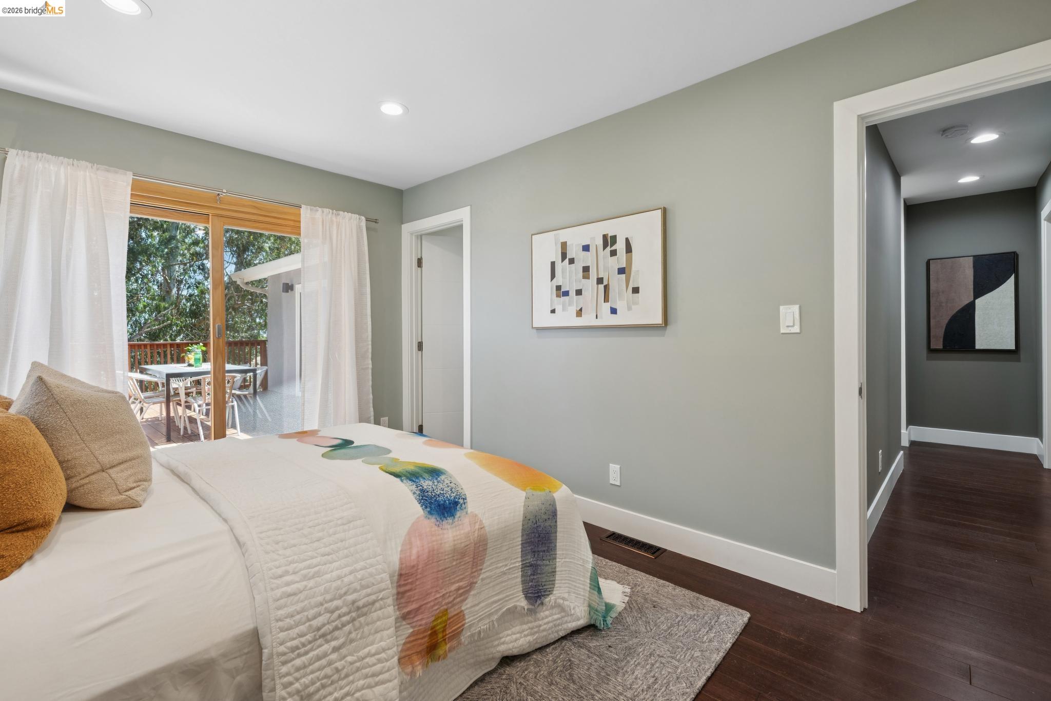 1813 Brentz Lane