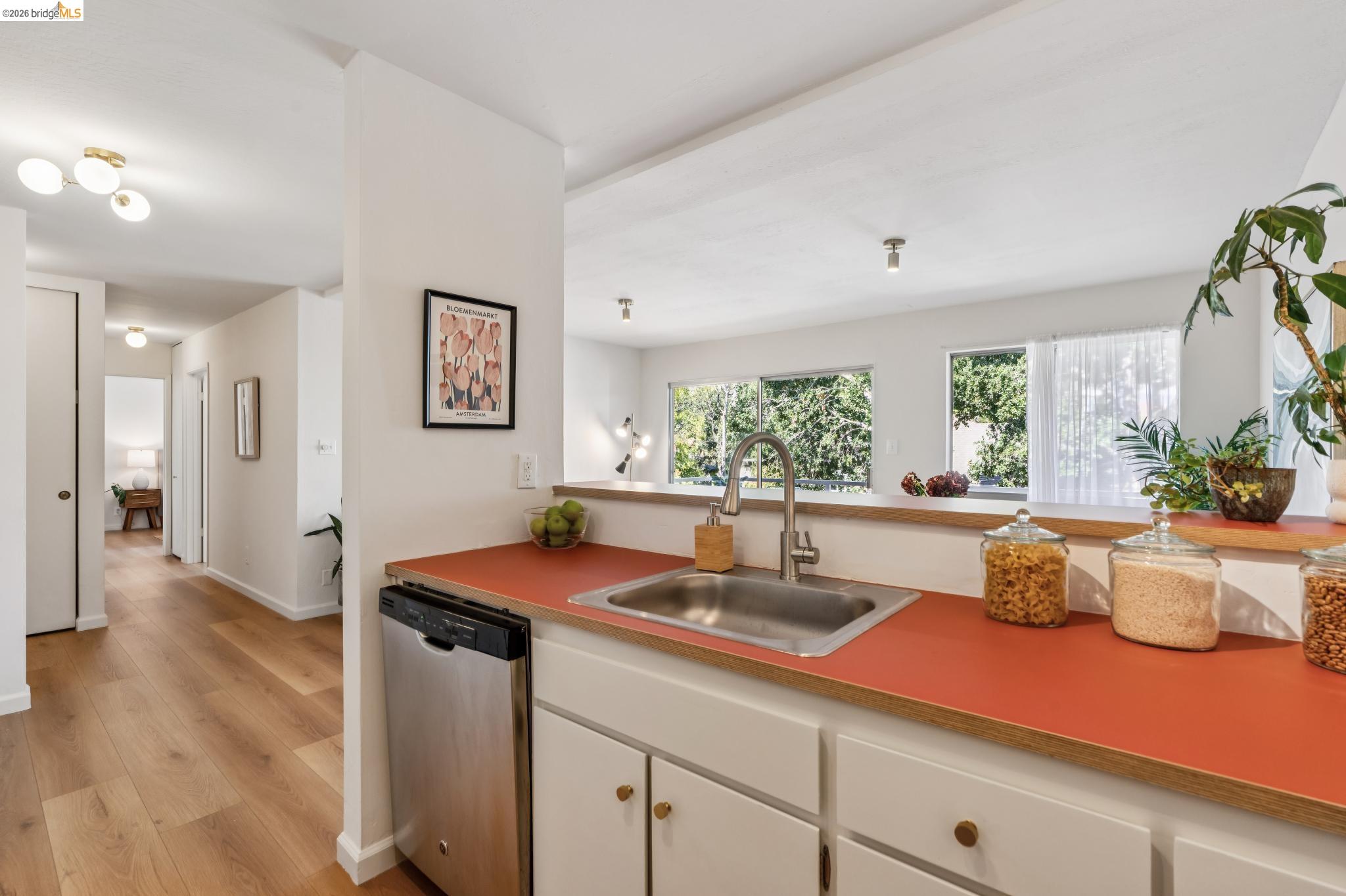 377 Palm Ave #305