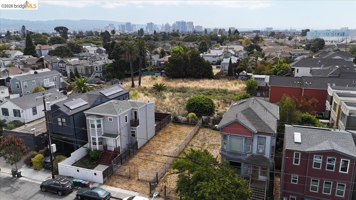 826 Pine St Lot