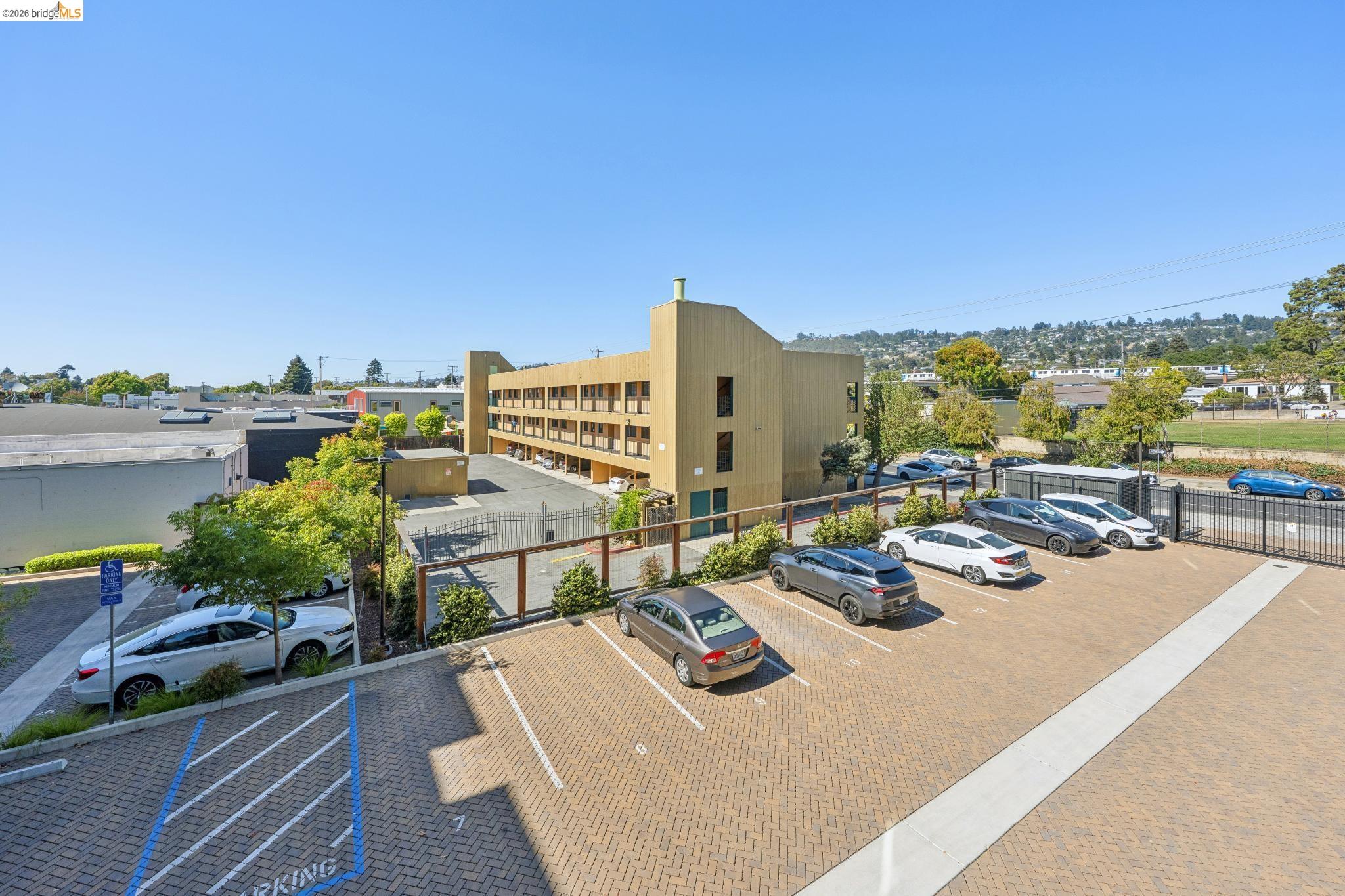 10300 San Pablo Ave # 203