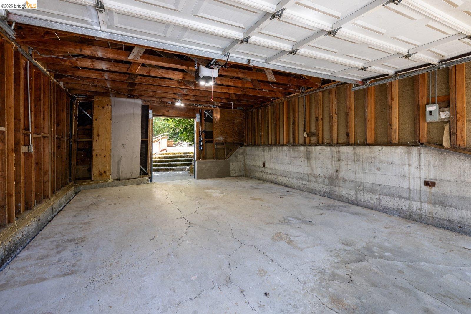 3696 Boyer Cir