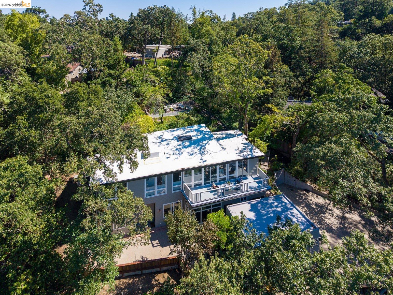 3696 Boyer Cir