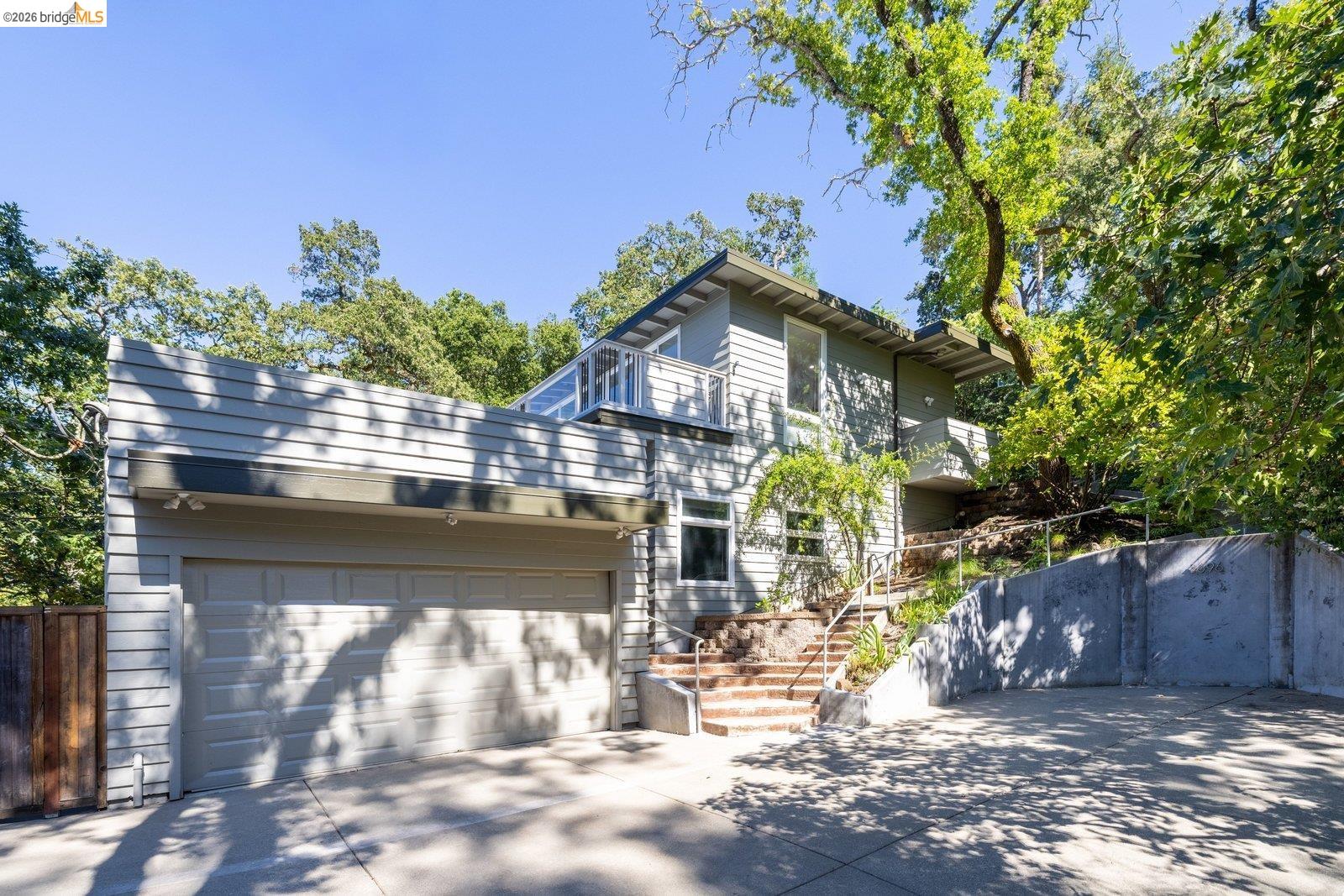 3696 Boyer Cir