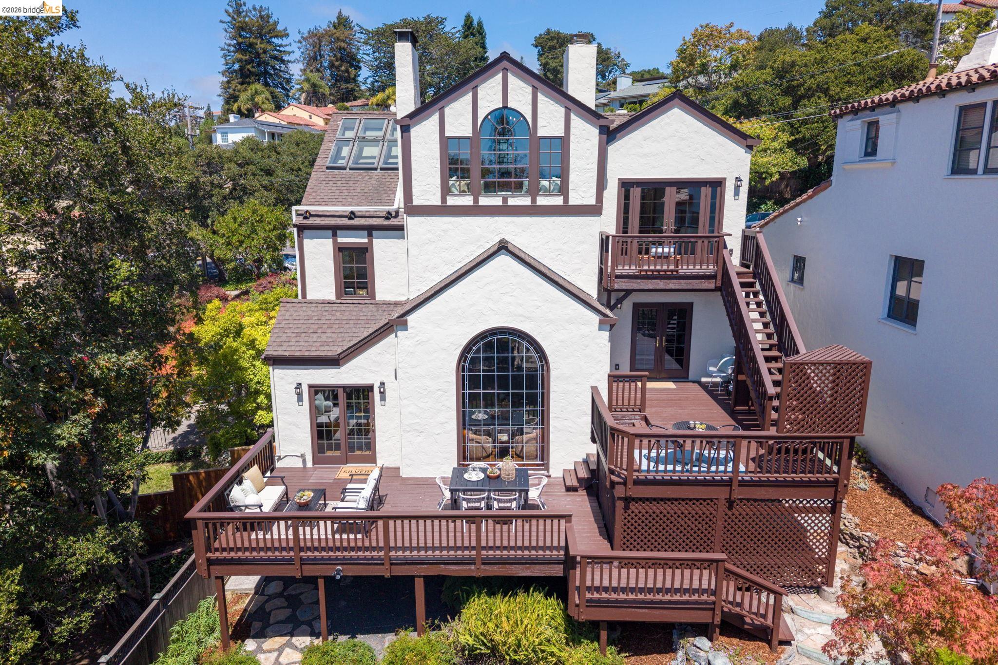 330 Wildwood Avenue