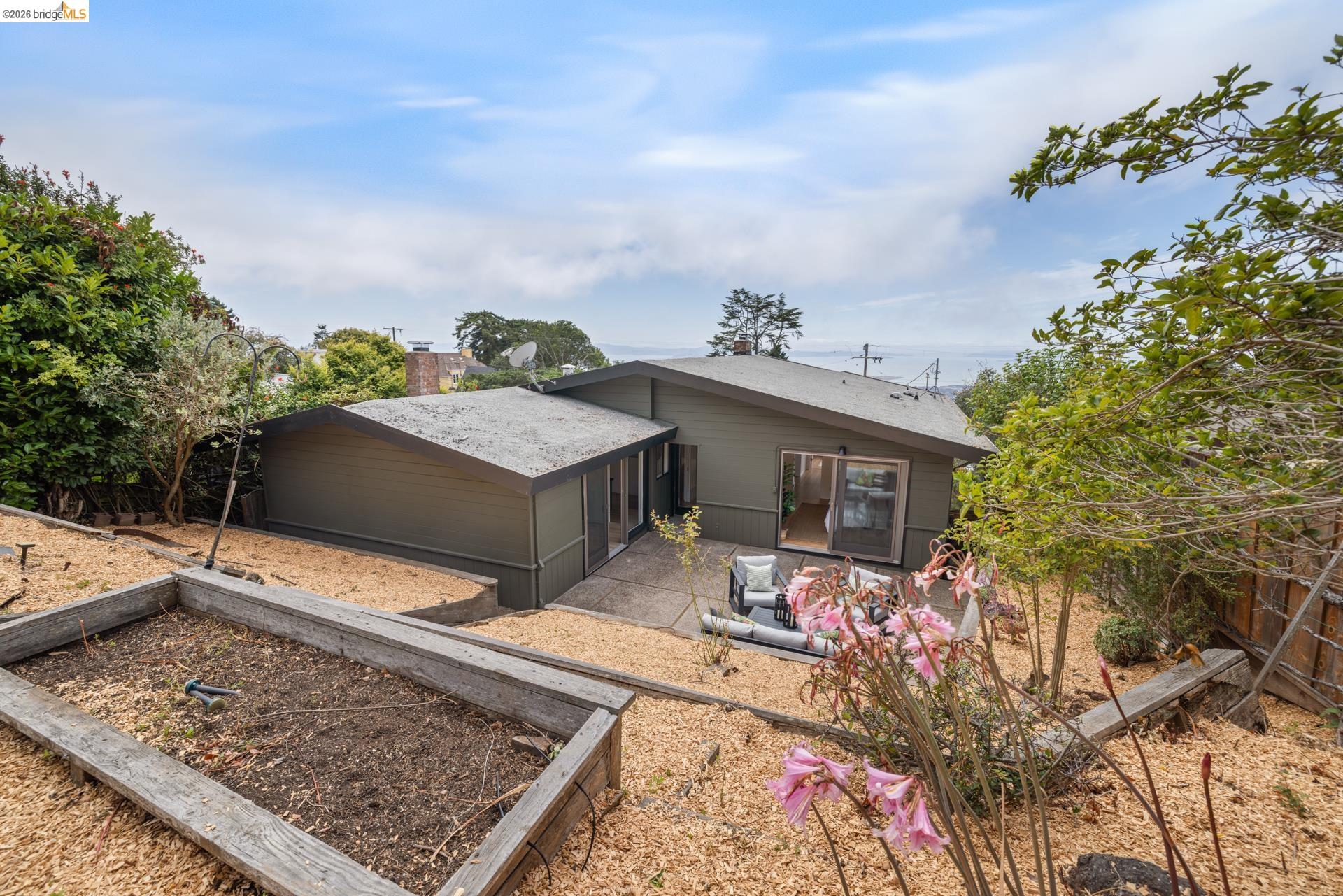 663 Grizzly Peak Blvd