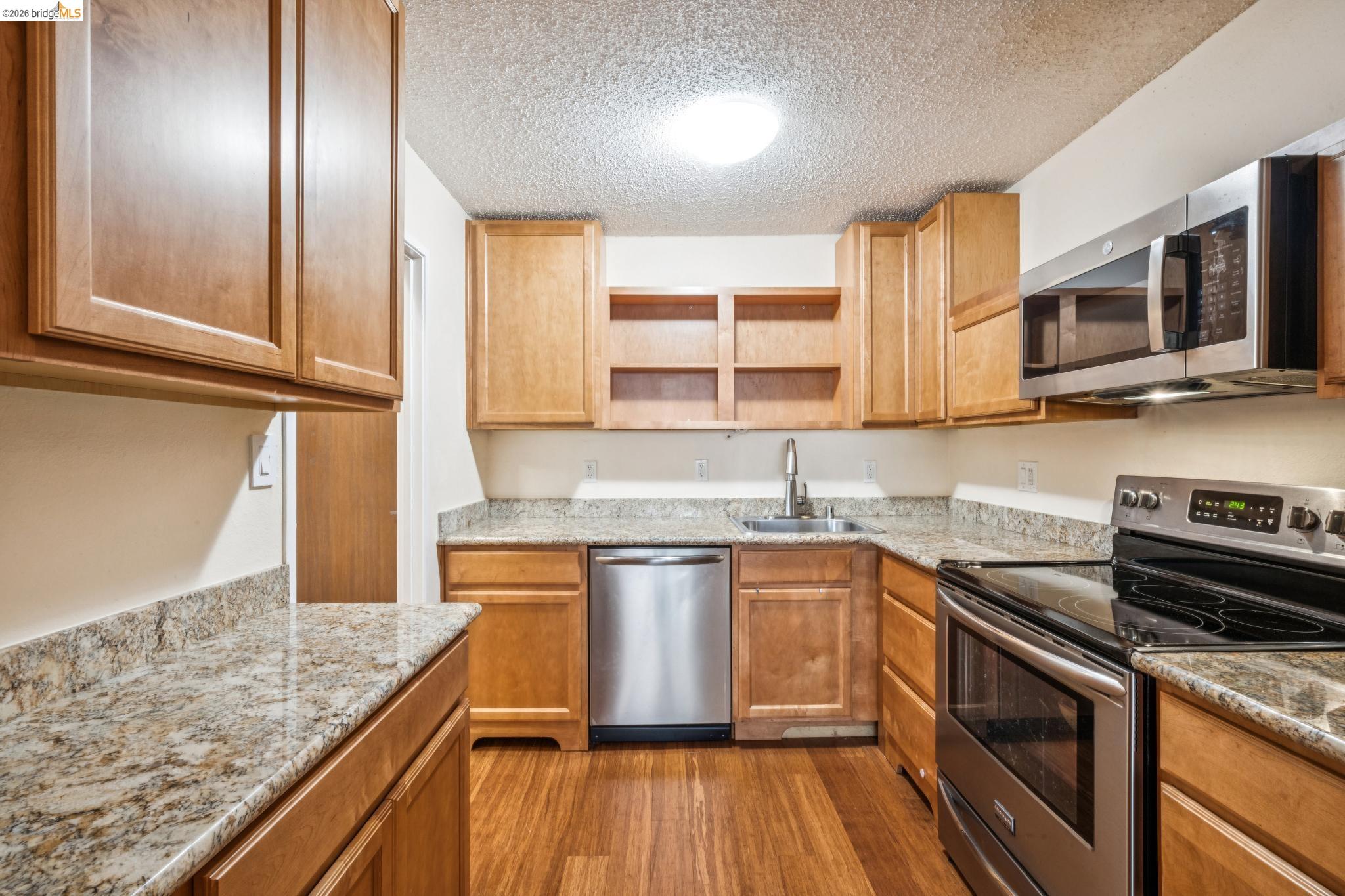 555 Pierce St # 1125