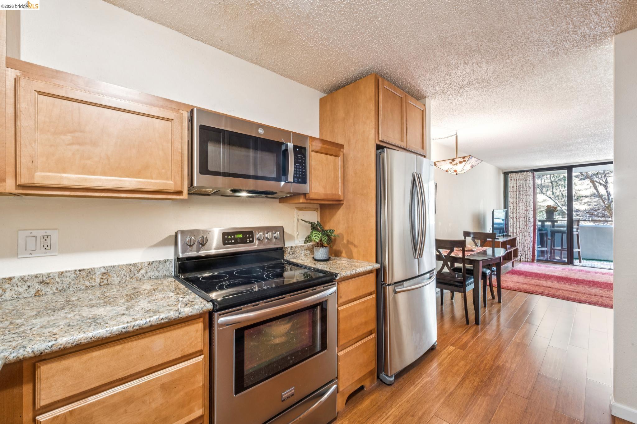 555 Pierce St # 1125