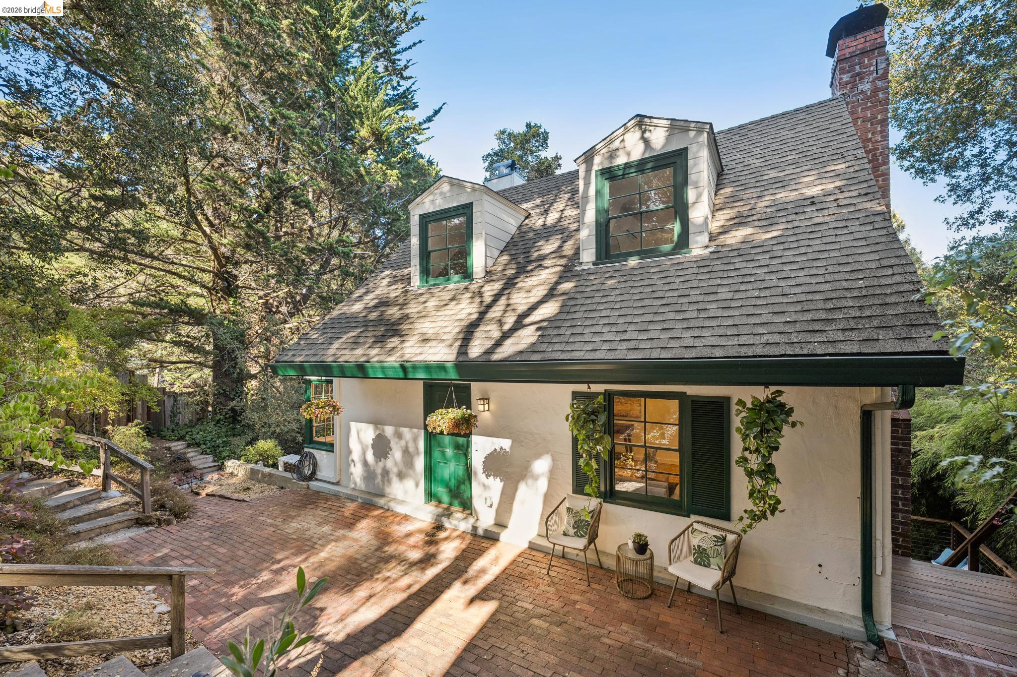 451 Taurus Ave