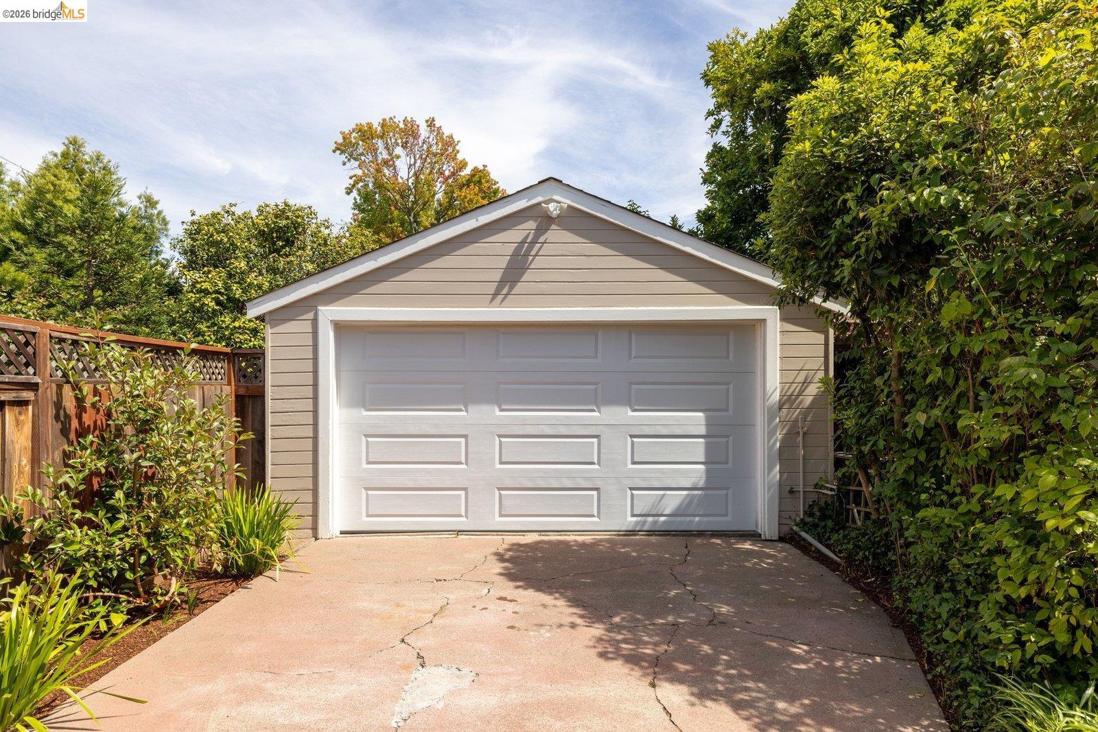 307 Covington St