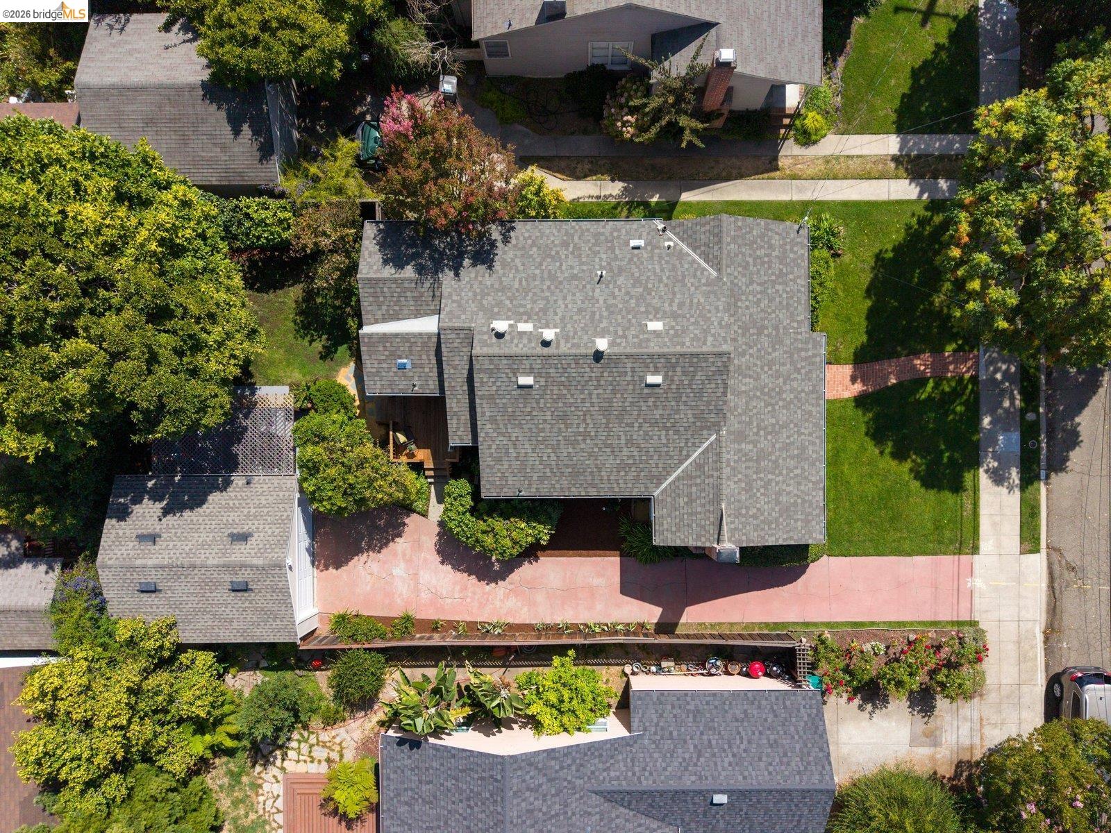 307 Covington St