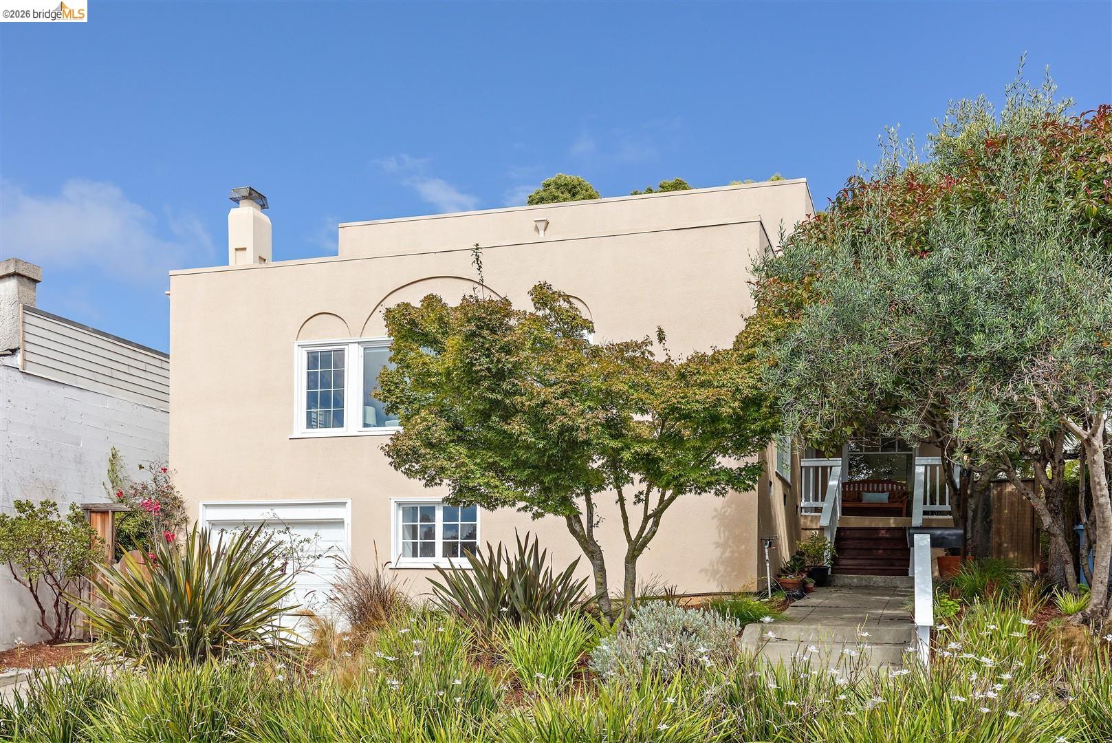 355 Arlington Ave