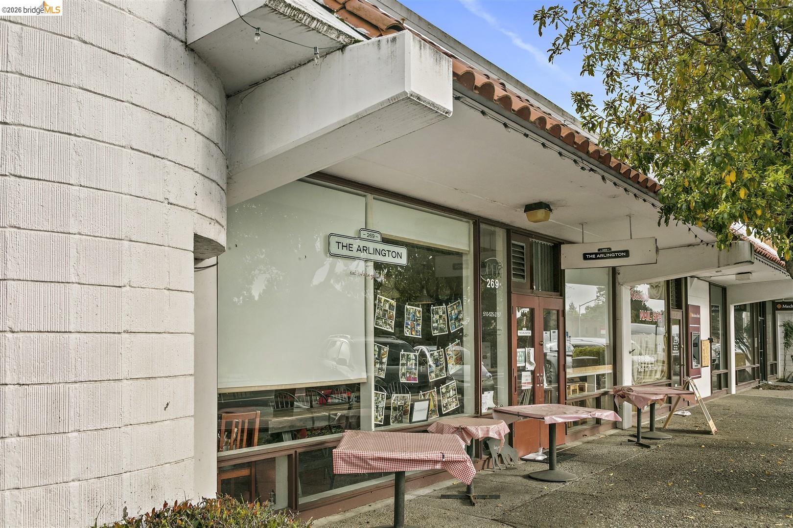 355 Arlington Ave