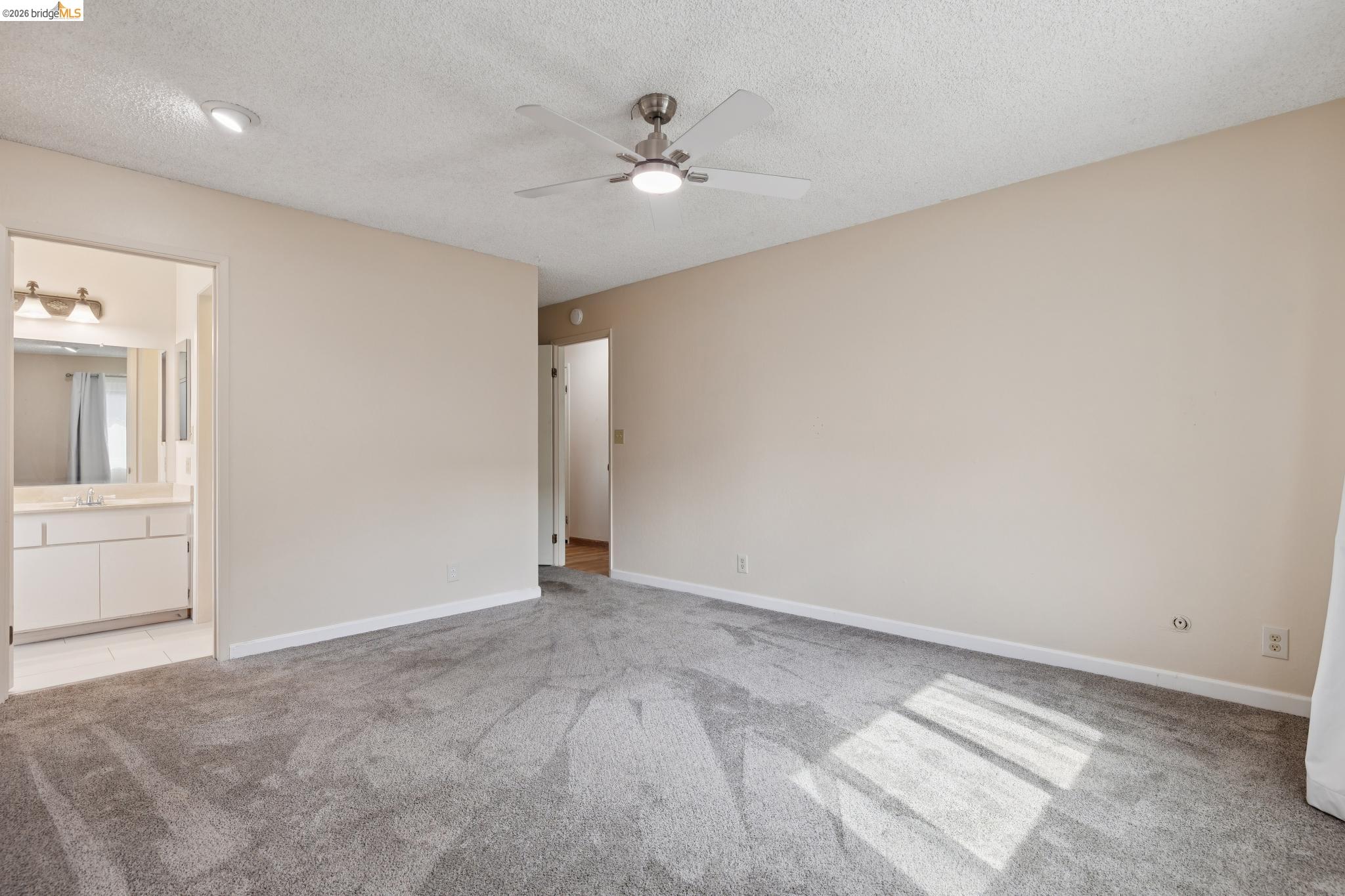1112 Kelvin Road