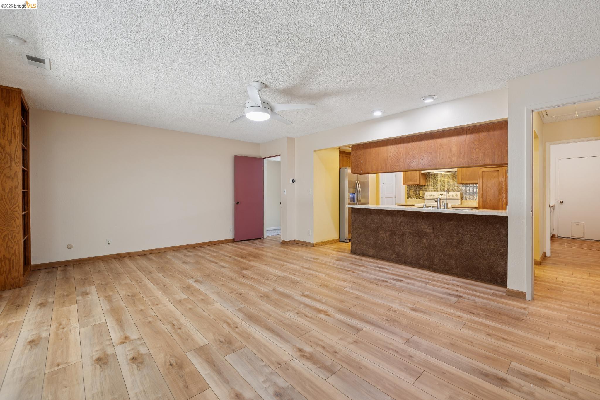 1112 Kelvin Road