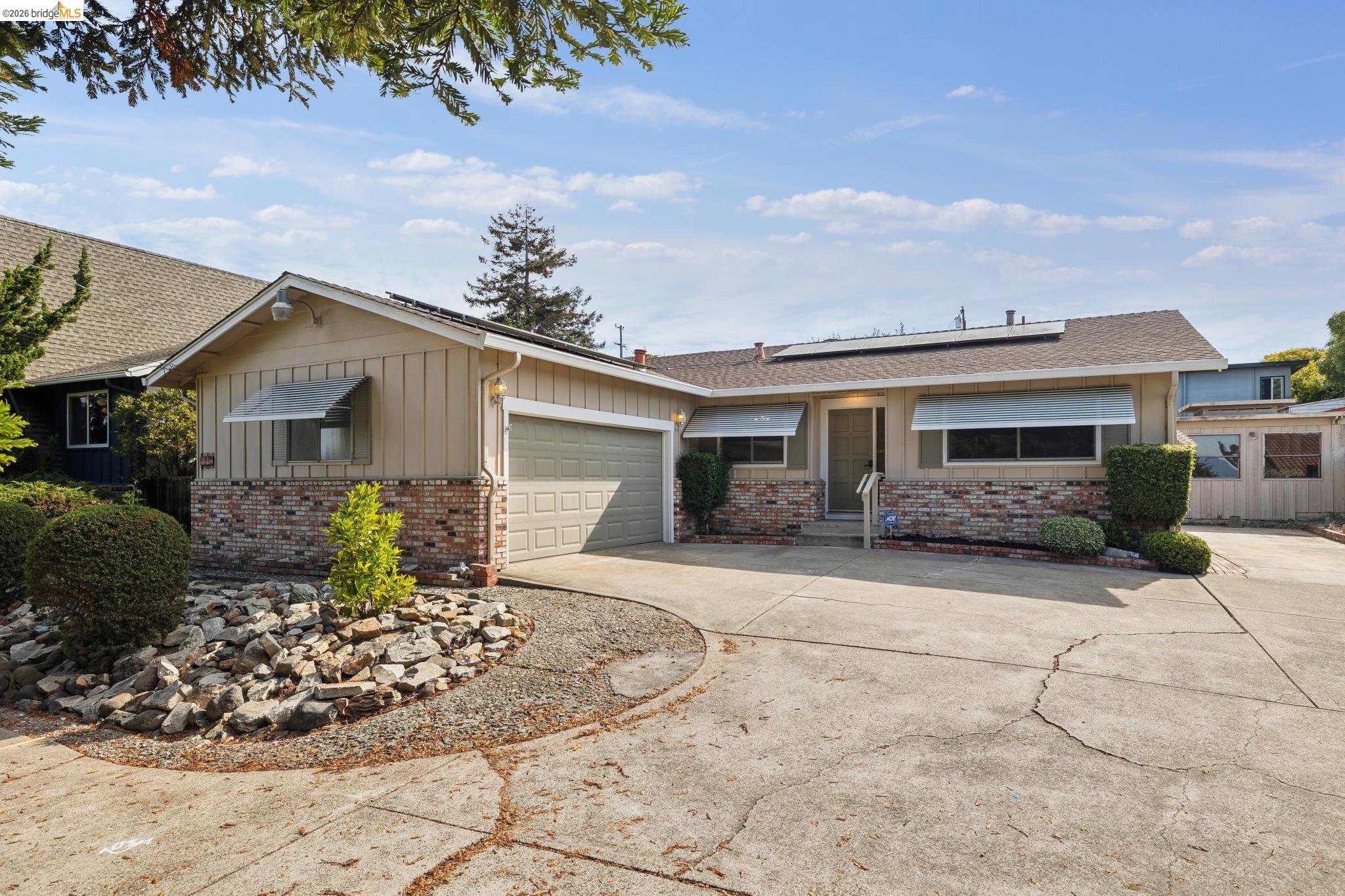 1112 Kelvin Road