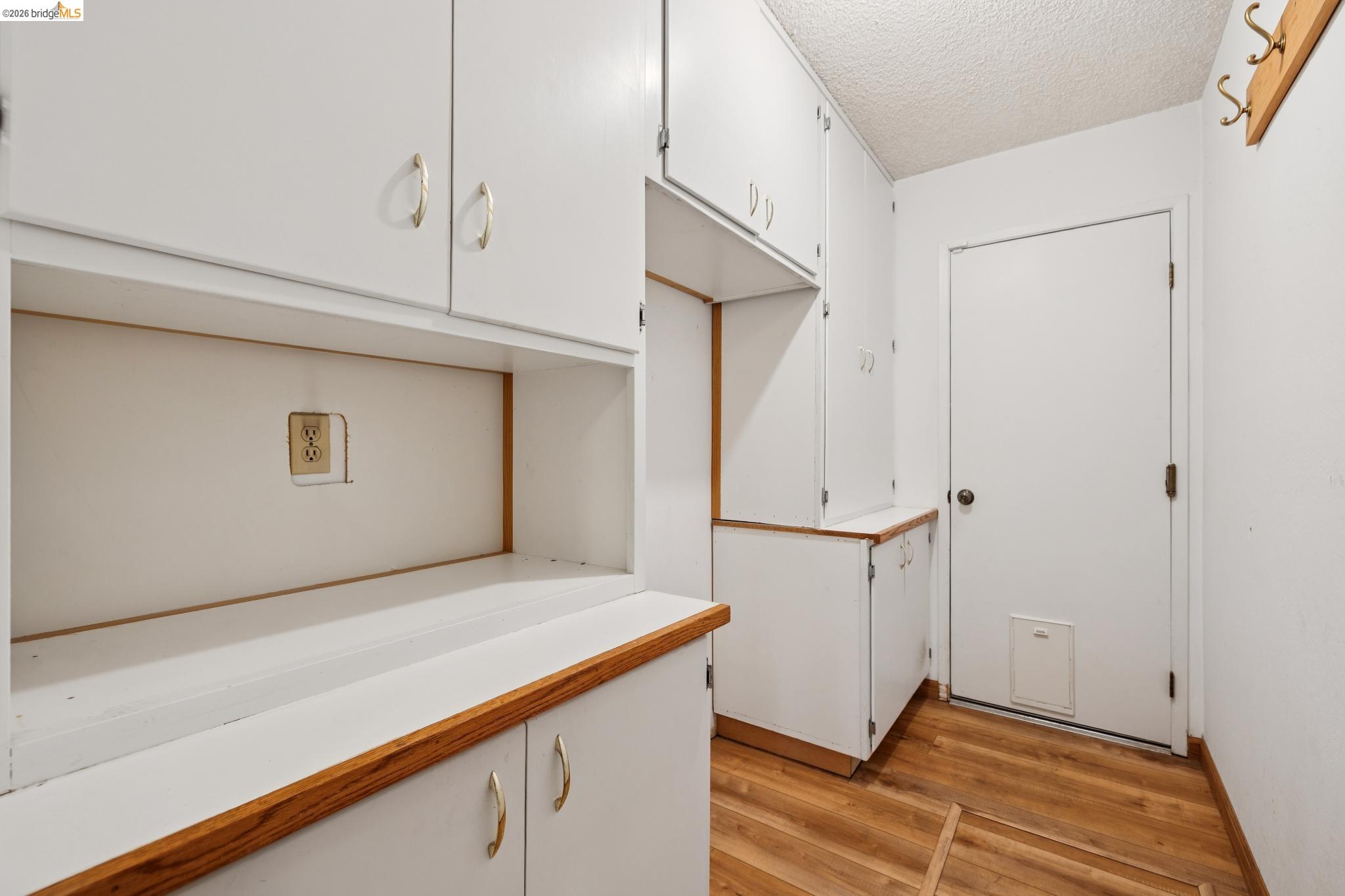 1112 Kelvin Road