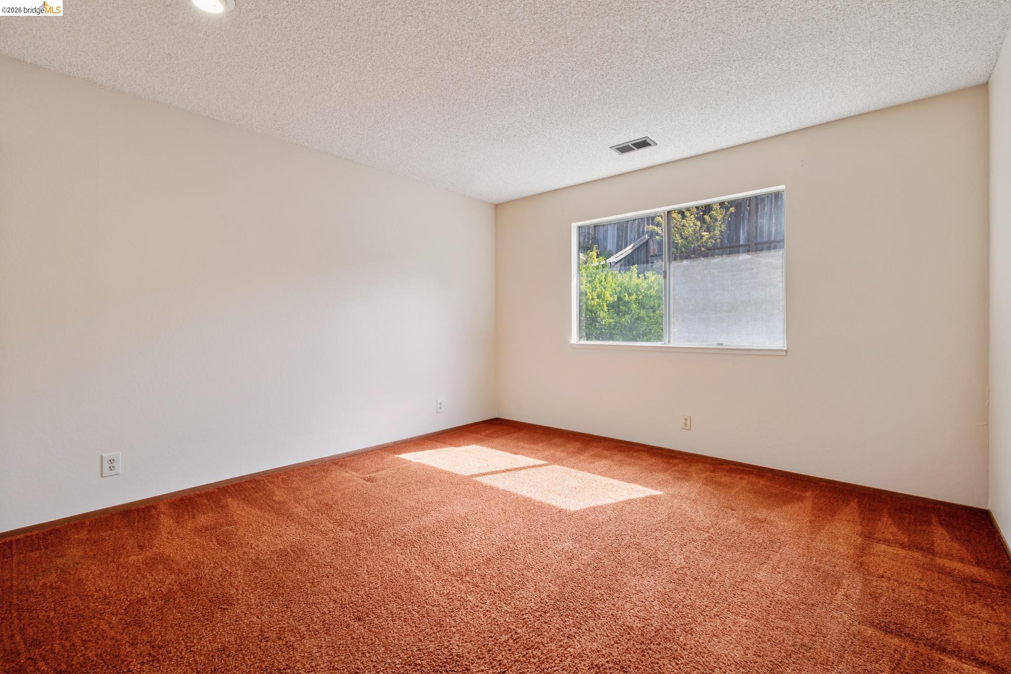 1112 Kelvin Road