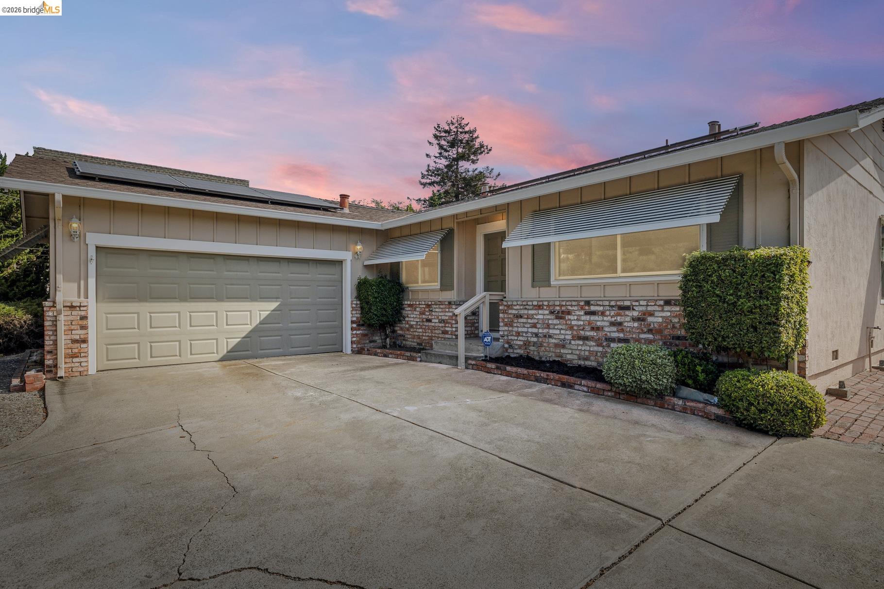 1112 Kelvin Road