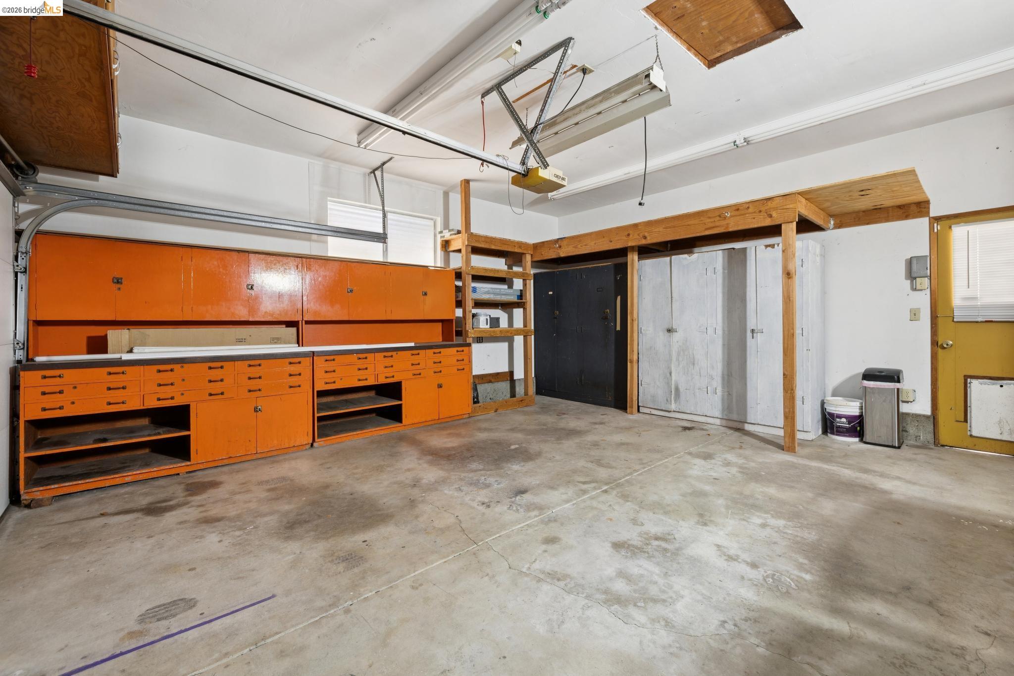 1112 Kelvin Road