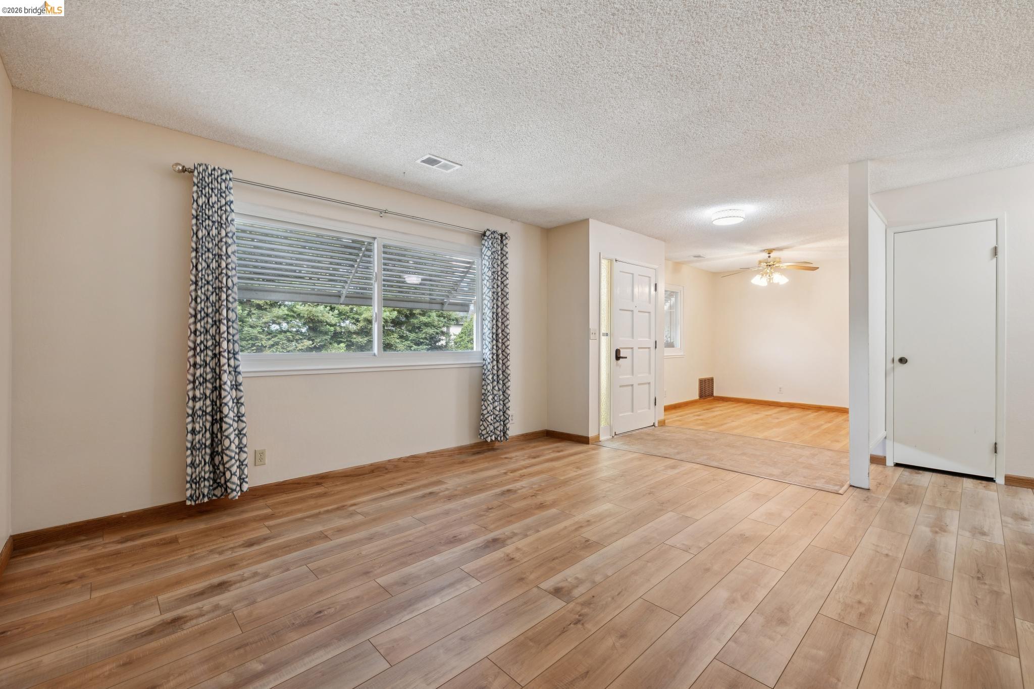 1112 Kelvin Road