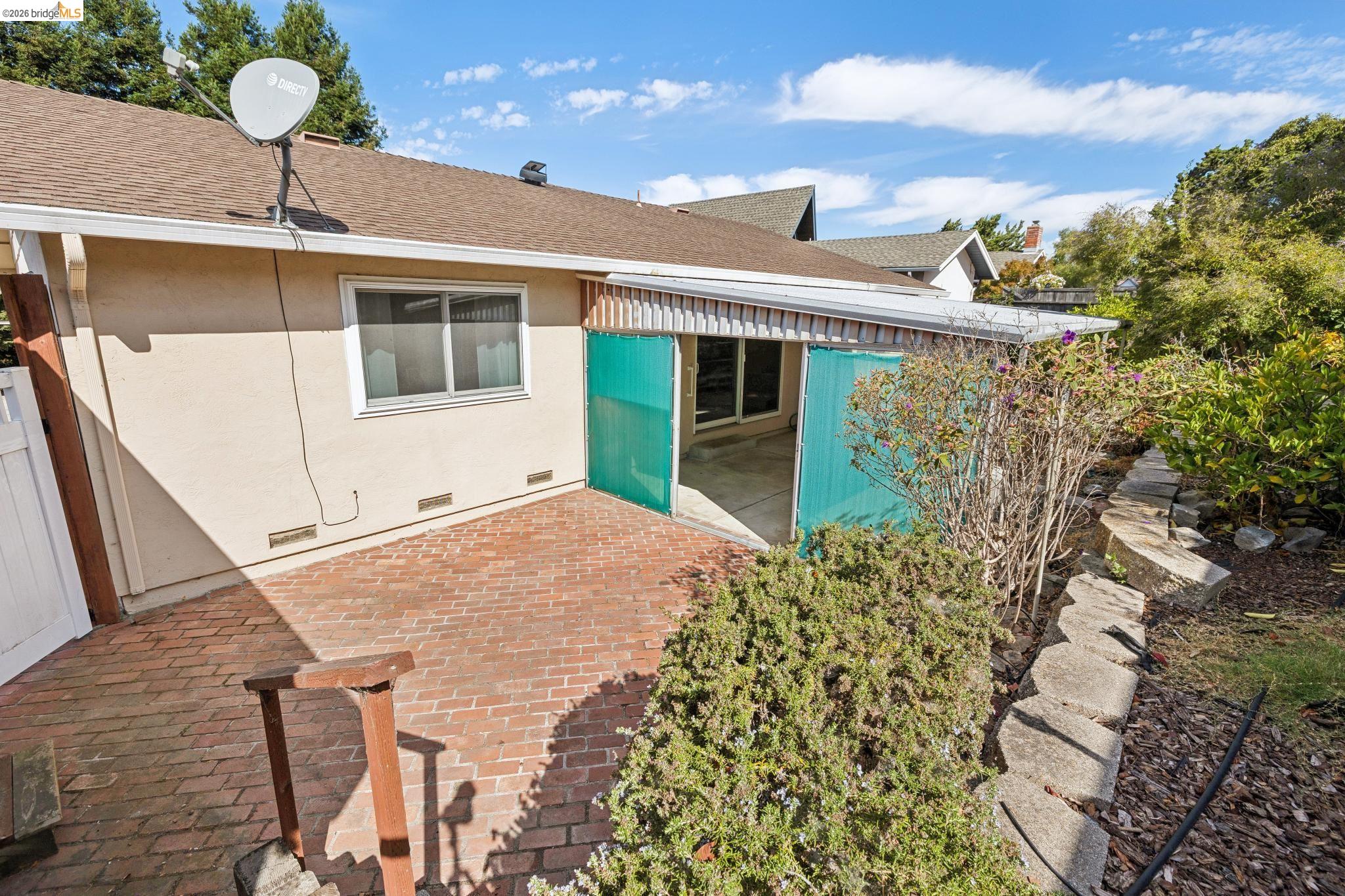 1112 Kelvin Road