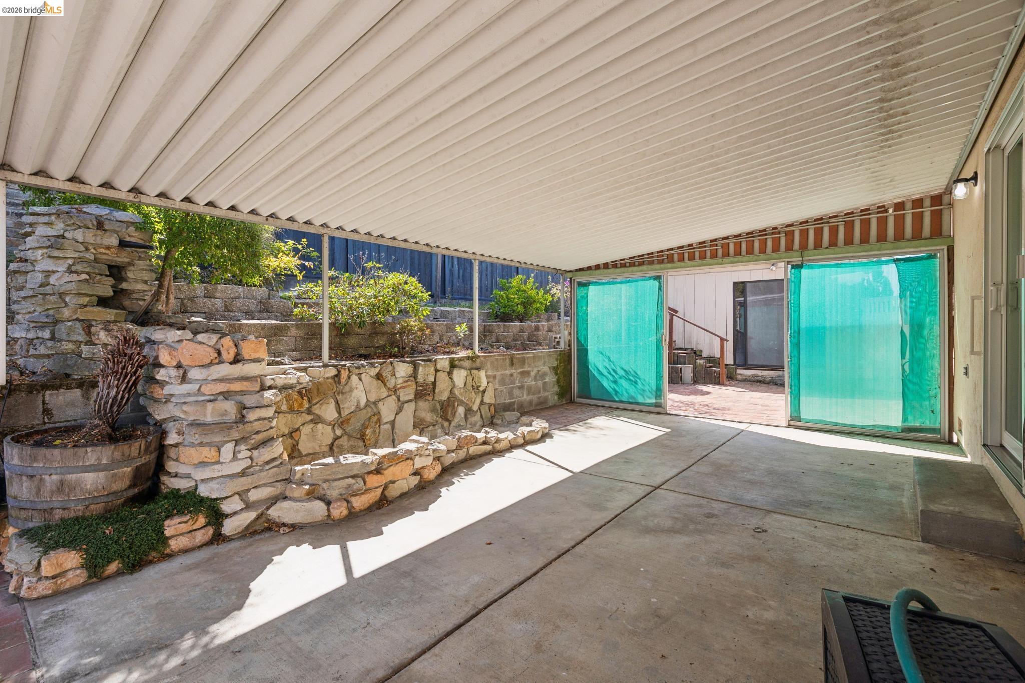 1112 Kelvin Road
