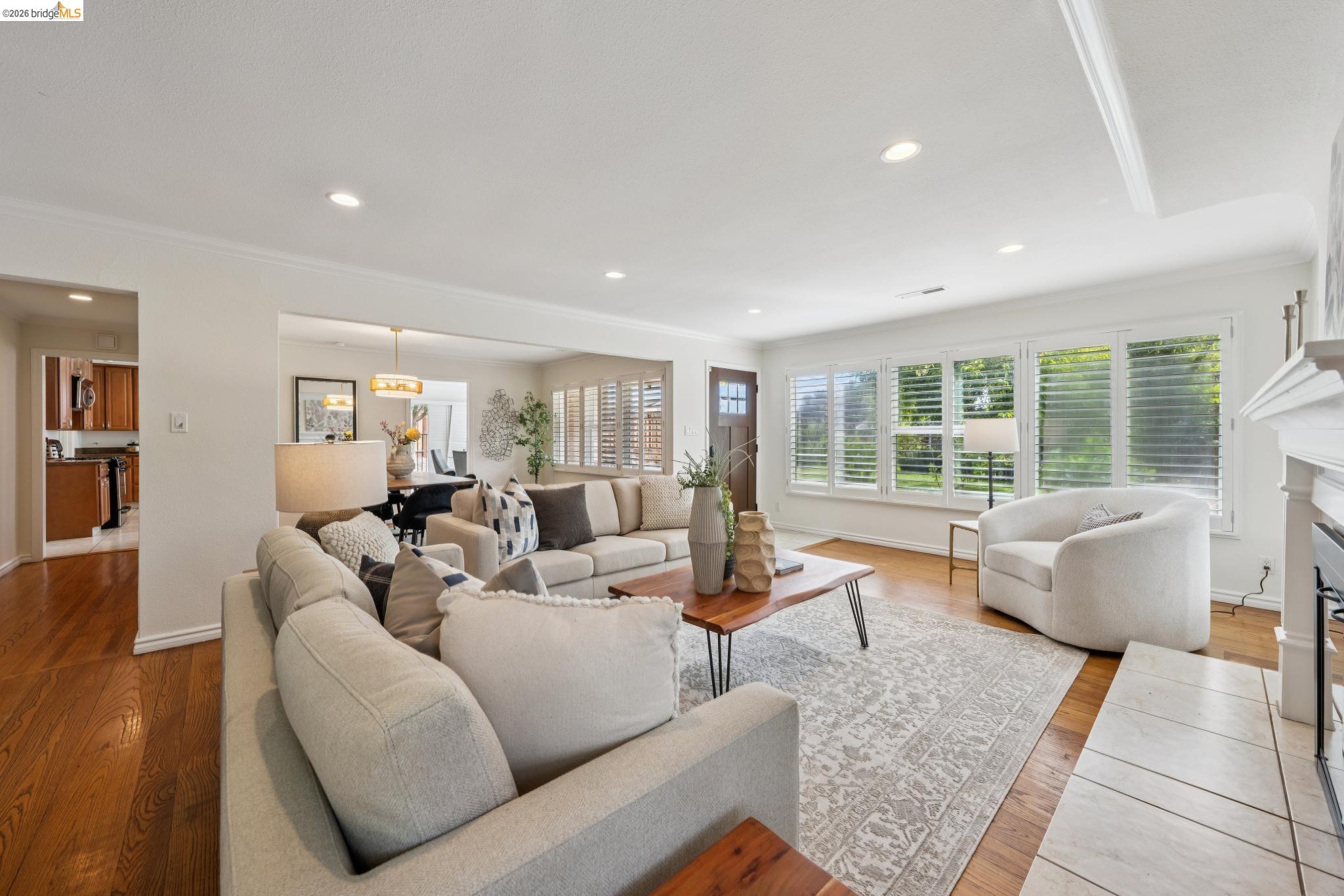 2151 Pleasant Hill Rd