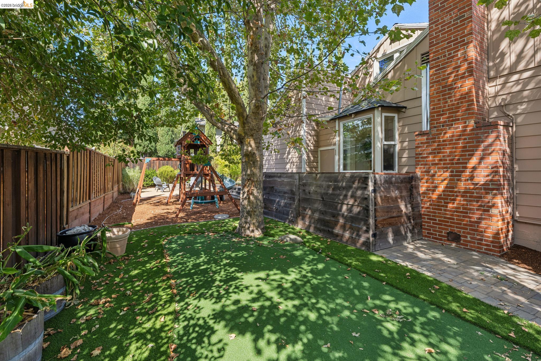 2151 Pleasant Hill Rd