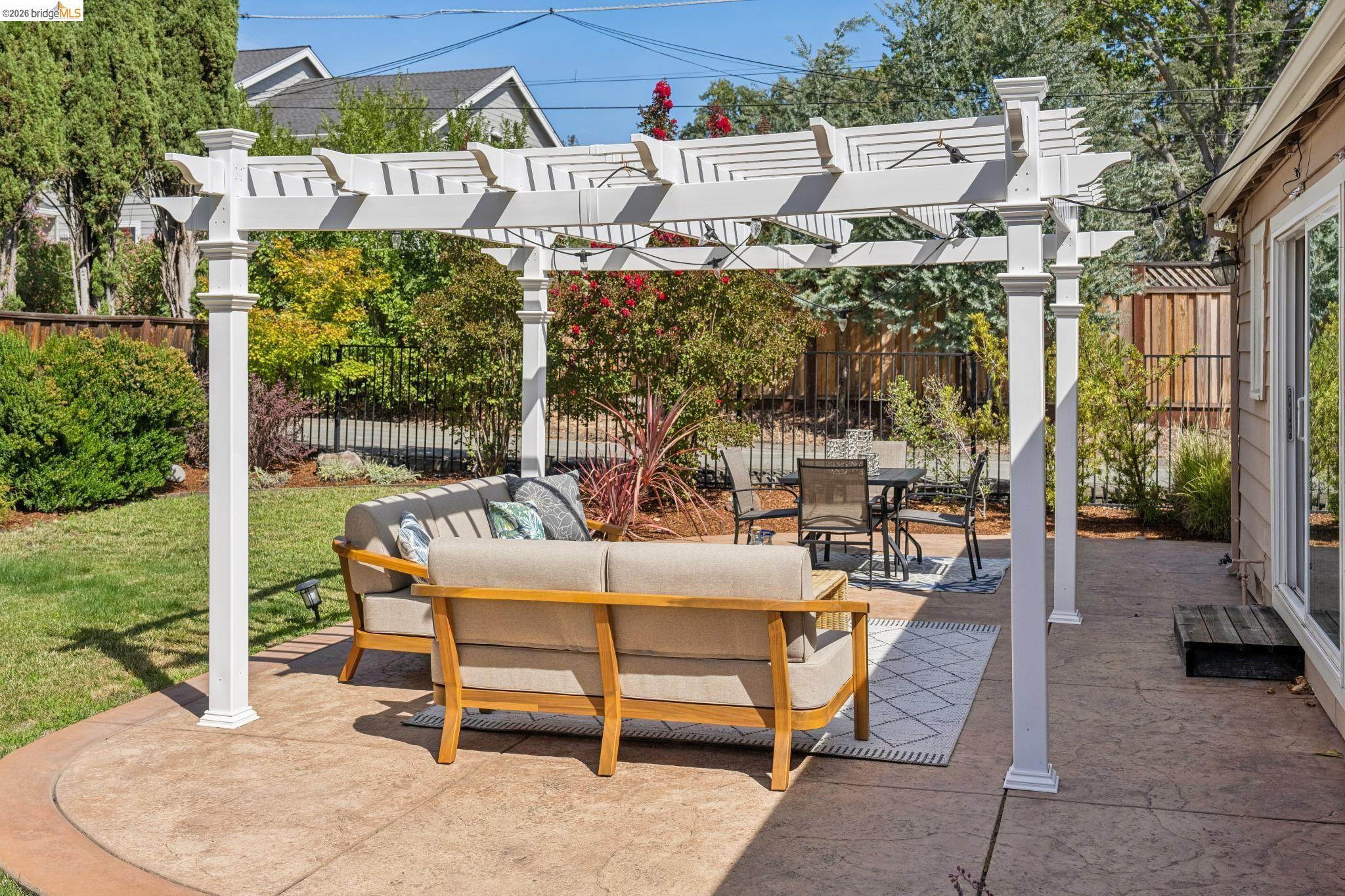 2151 Pleasant Hill Rd