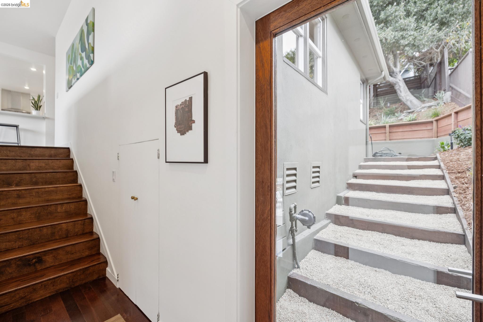 855 Washington